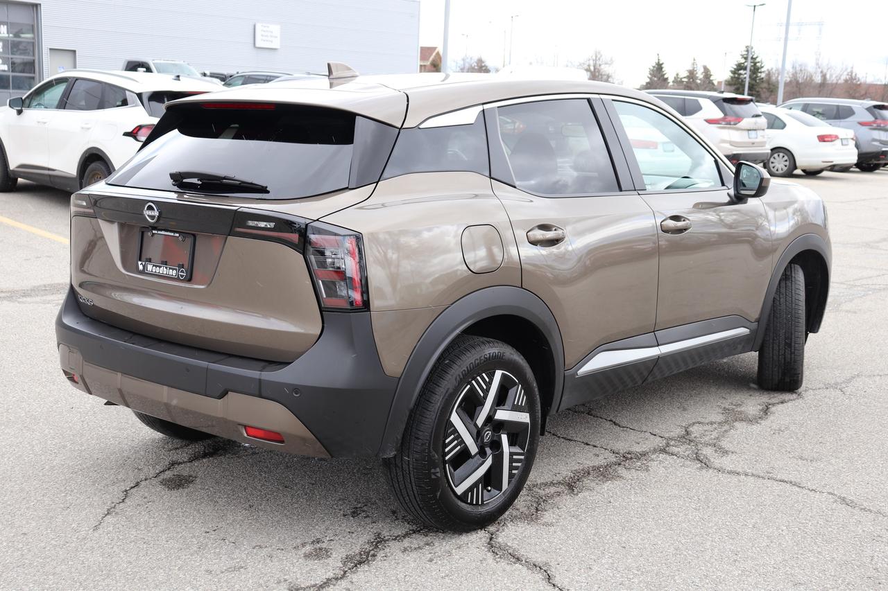 2025 Nissan Kicks SV 1 OWNER OFF LEASE NO ACCIDENTS CARPLAY HTD SEAT Photo
