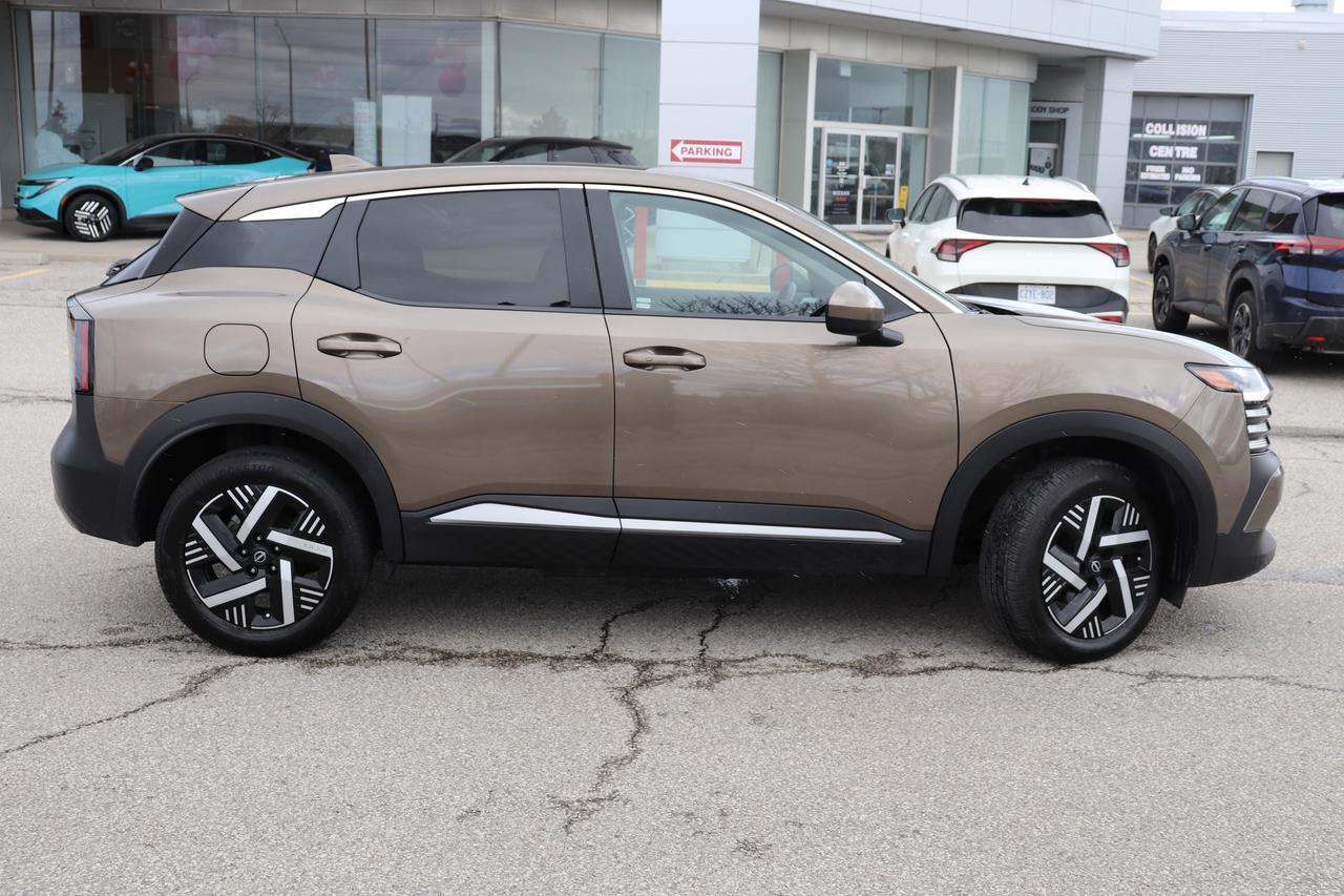 2025 Nissan Kicks SV 1 OWNER OFF LEASE NO ACCIDENTS CARPLAY HTD SEAT Photo