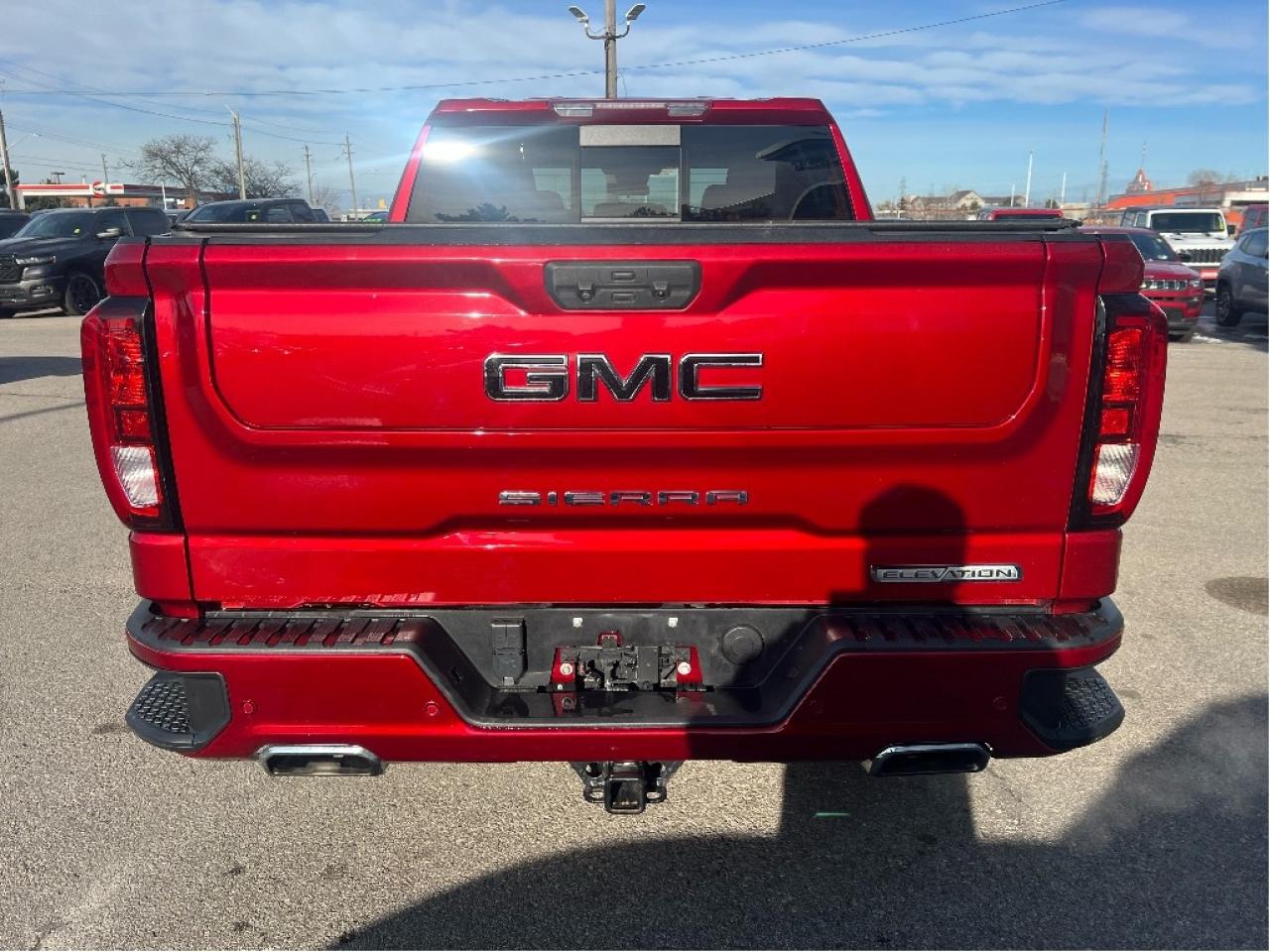 2023 GMC Sierra 1500 Elevation Crew 4x4 V8 *LTHR *SUN *X31 OFF ROAD Photo