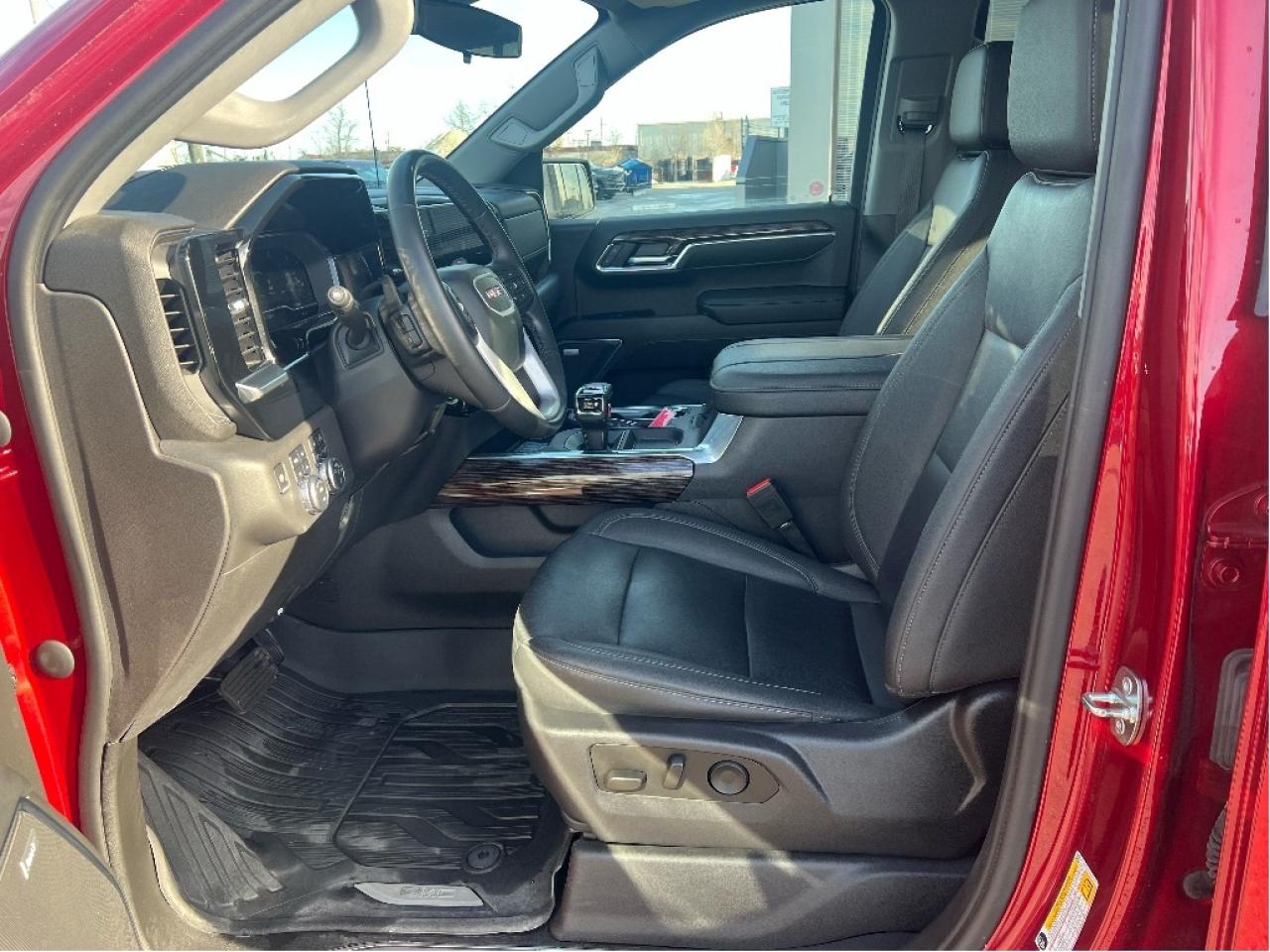 2023 GMC Sierra 1500 Elevation Crew 4x4 V8 *LTHR *SUN *X31 OFF ROAD Photo