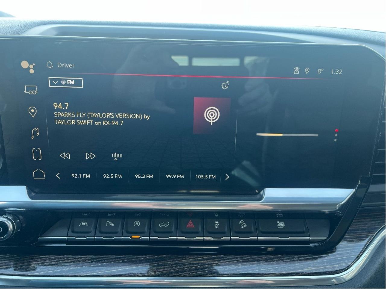 2023 GMC Sierra 1500 Elevation Crew 4x4 V8 *LTHR *SUN *X31 OFF ROAD Photo