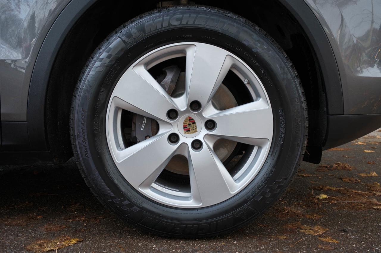 2019 Porsche Cayenne AWD Photo