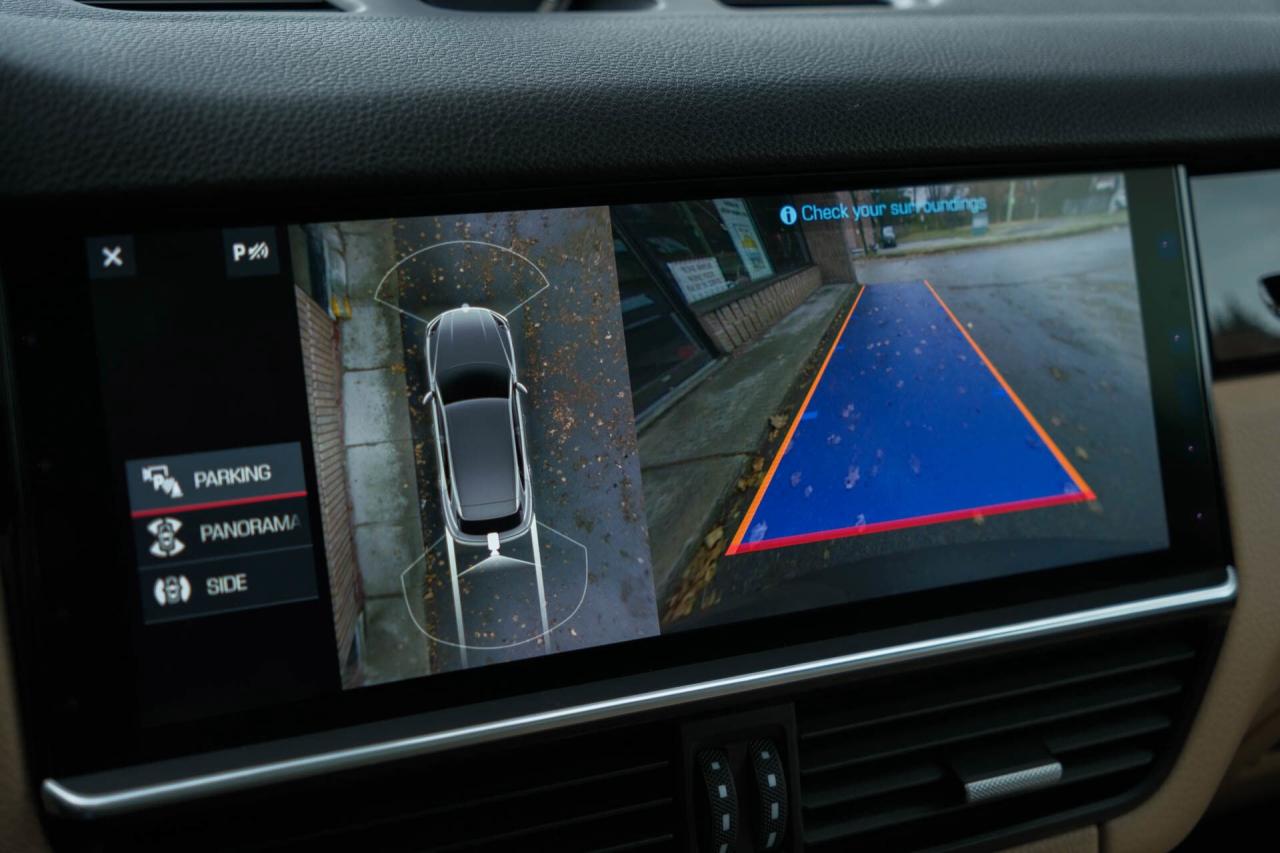 2019 Porsche Cayenne AWD Photo