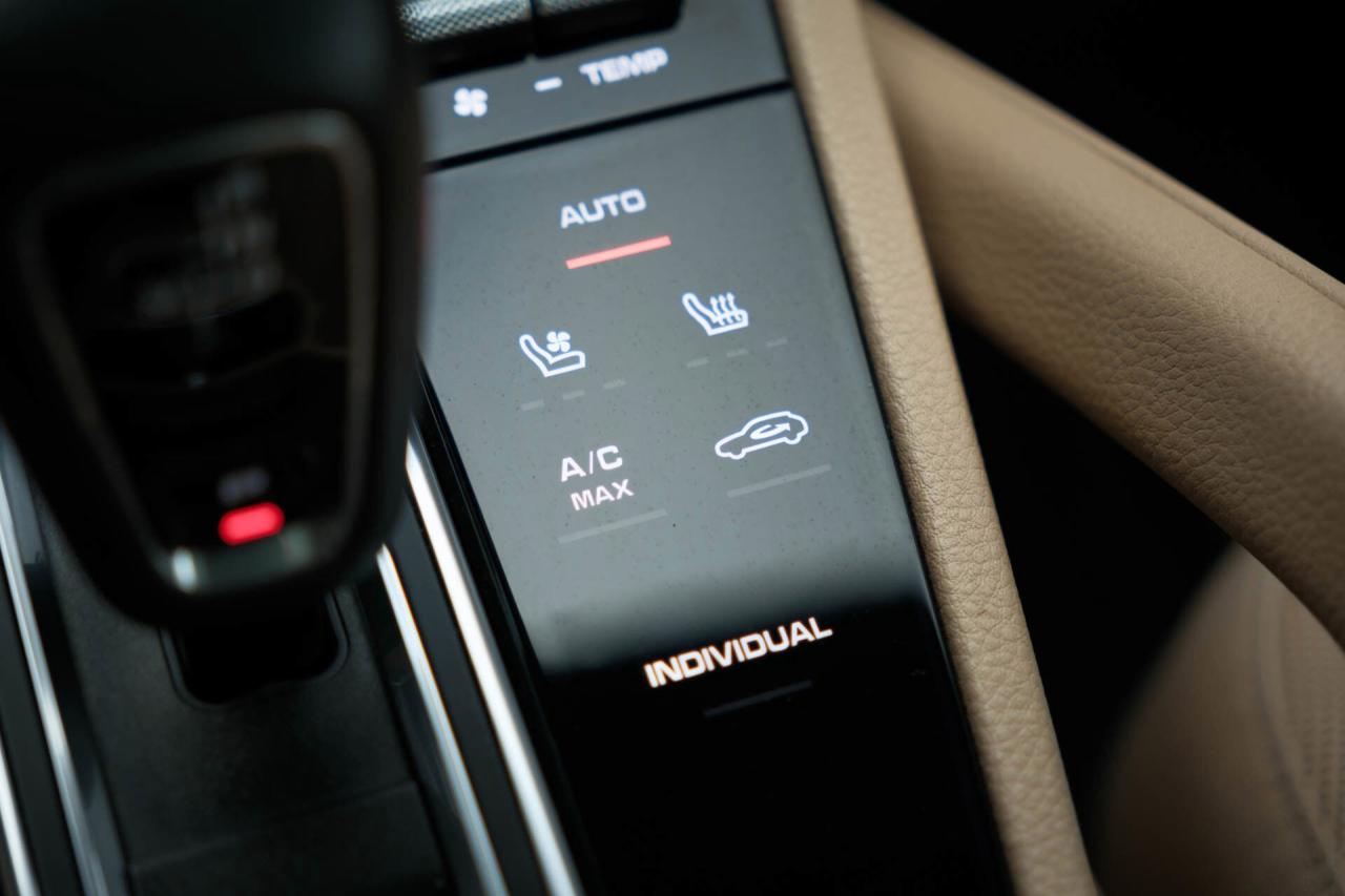 2019 Porsche Cayenne AWD Photo