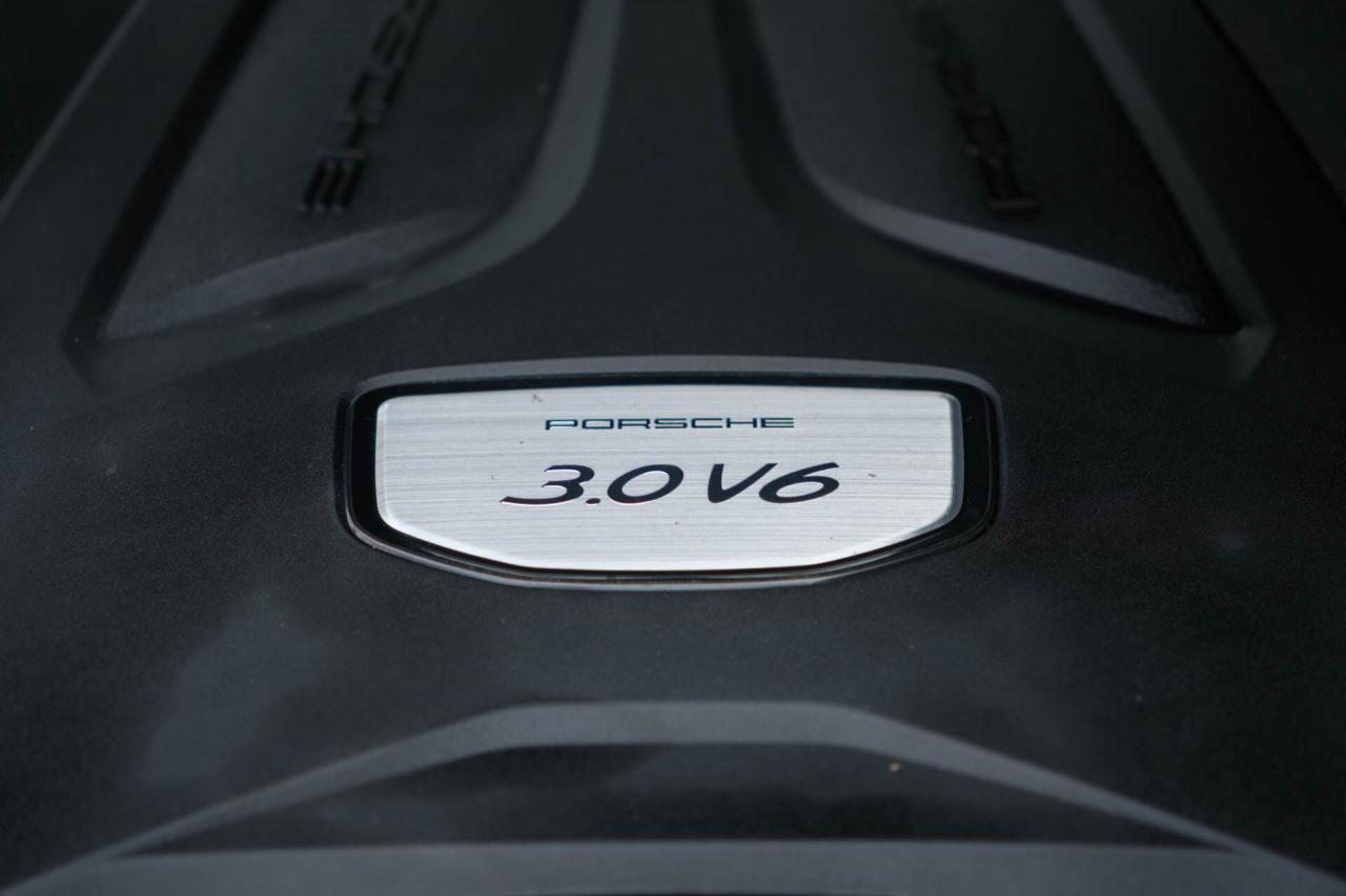 2019 Porsche Cayenne AWD Photo