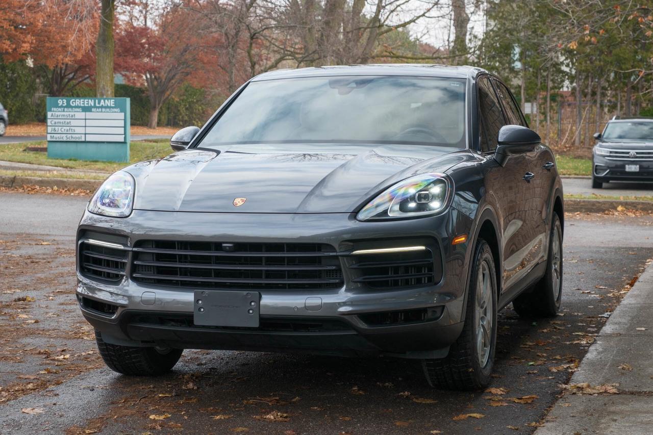 2019 Porsche Cayenne AWD Photo2