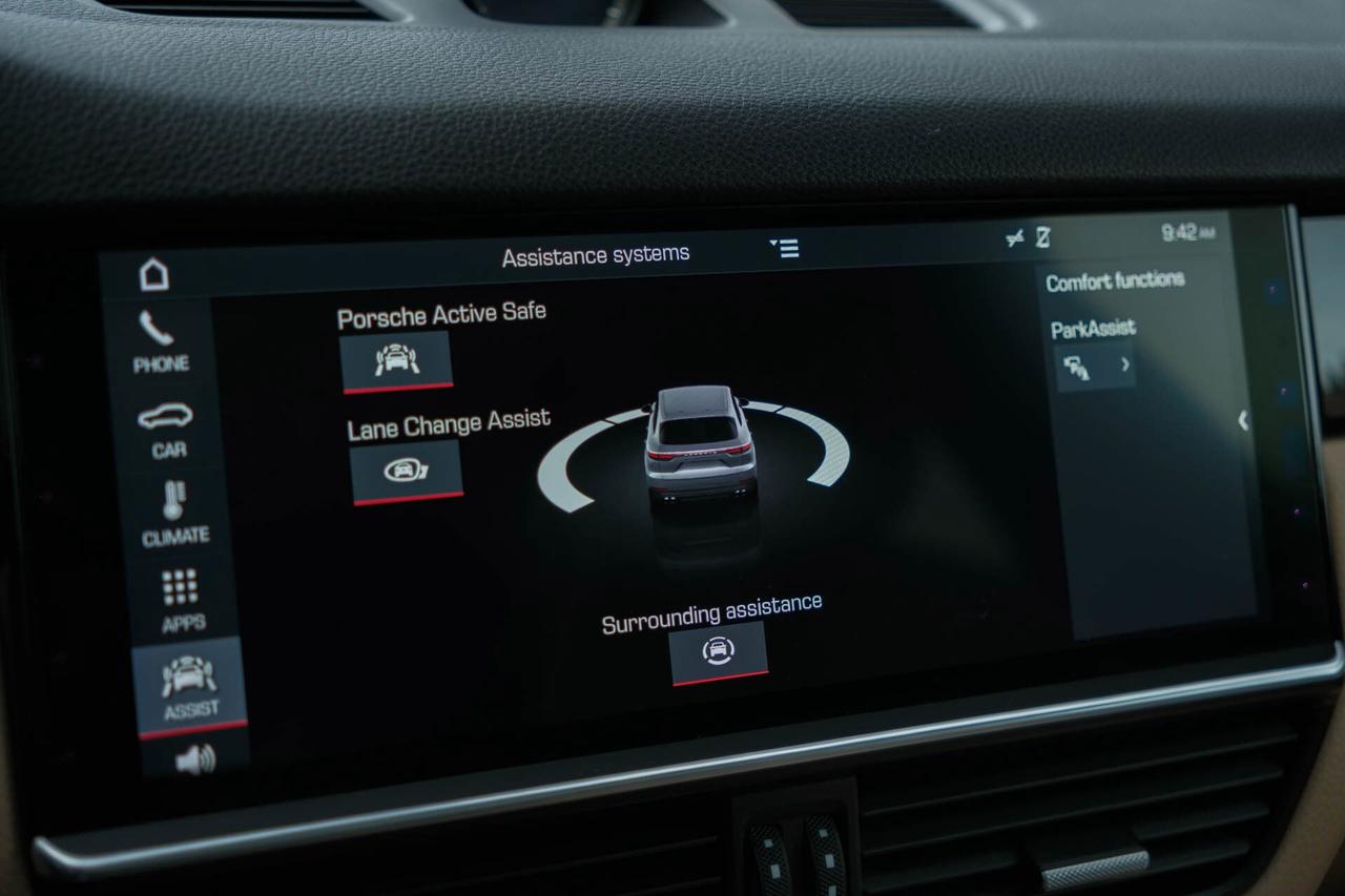 2019 Porsche Cayenne AWD Photo