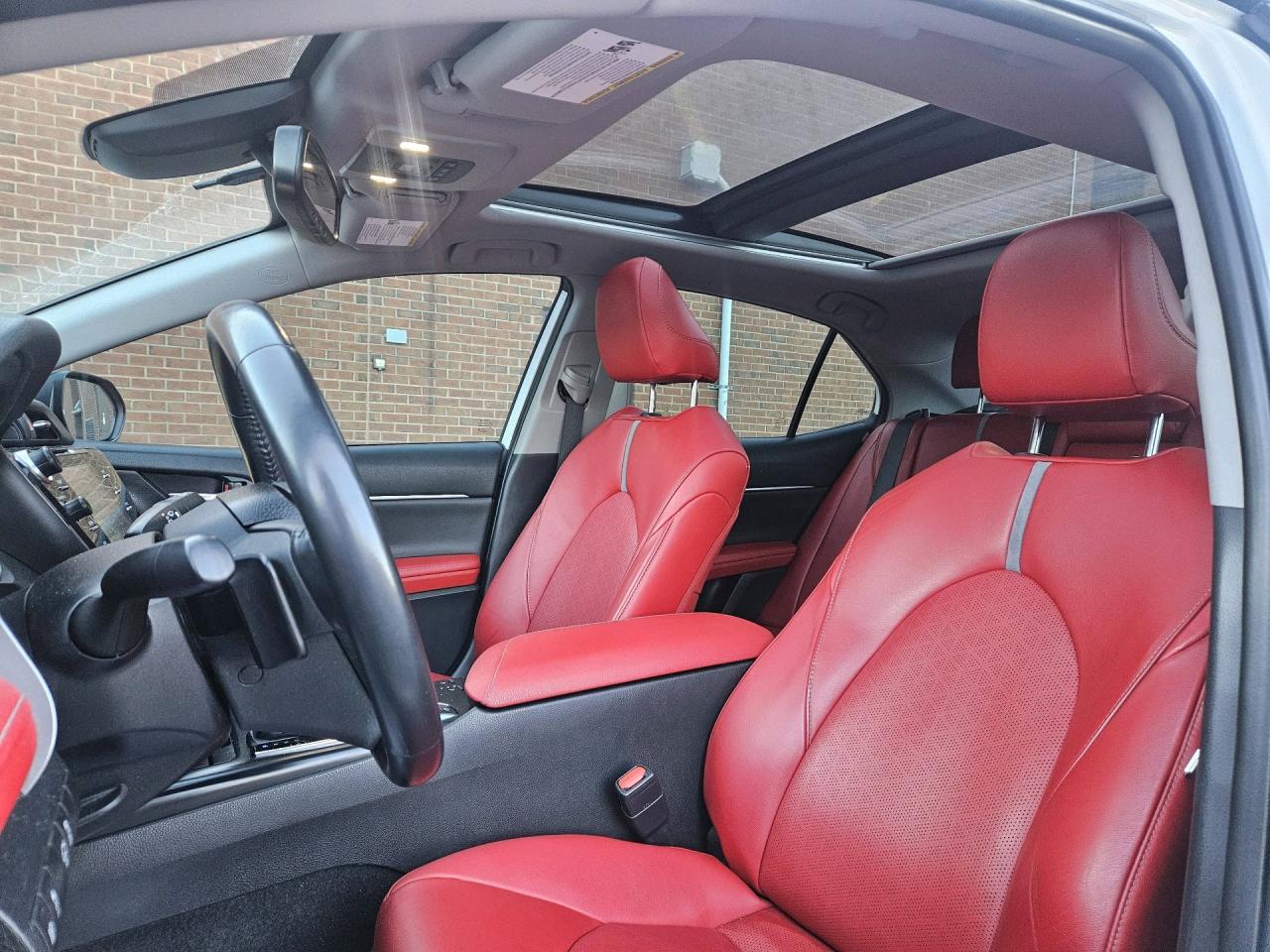 2019 Toyota Camry XSE ,ONE OWNER ,ACCIDENT FREE ,SERVICE RECORDS Photo