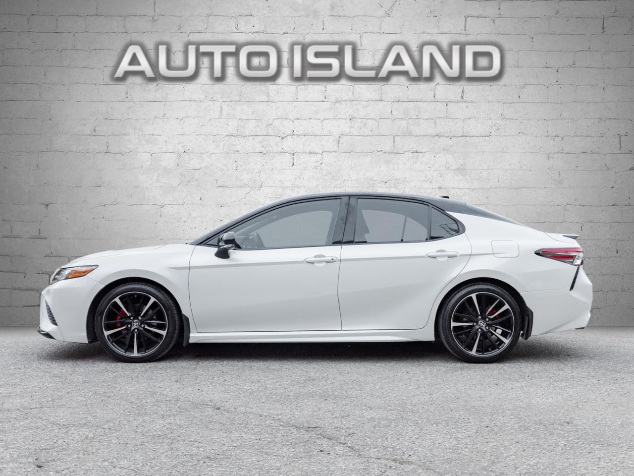 2019 Toyota Camry XSE ,ONE OWNER ,ACCIDENT FREE ,SERVICE RECORDS Photo4