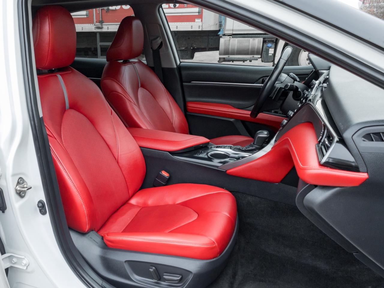 2019 Toyota Camry XSE ,ONE OWNER ,ACCIDENT FREE ,SERVICE RECORDS Photo