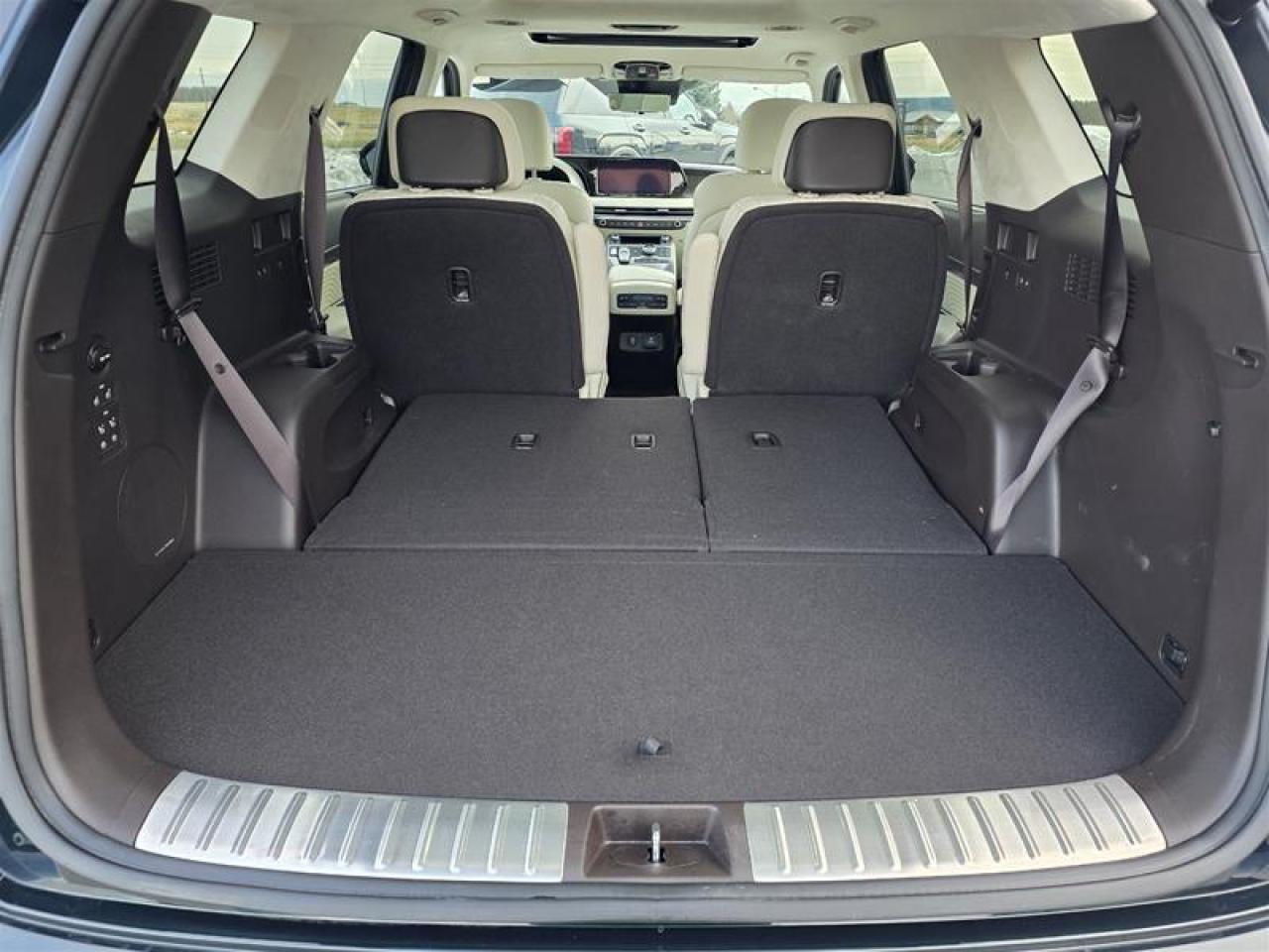 2025 Hyundai PALISADE Ultimate Calligraphy 7-Passenger AWD Photo