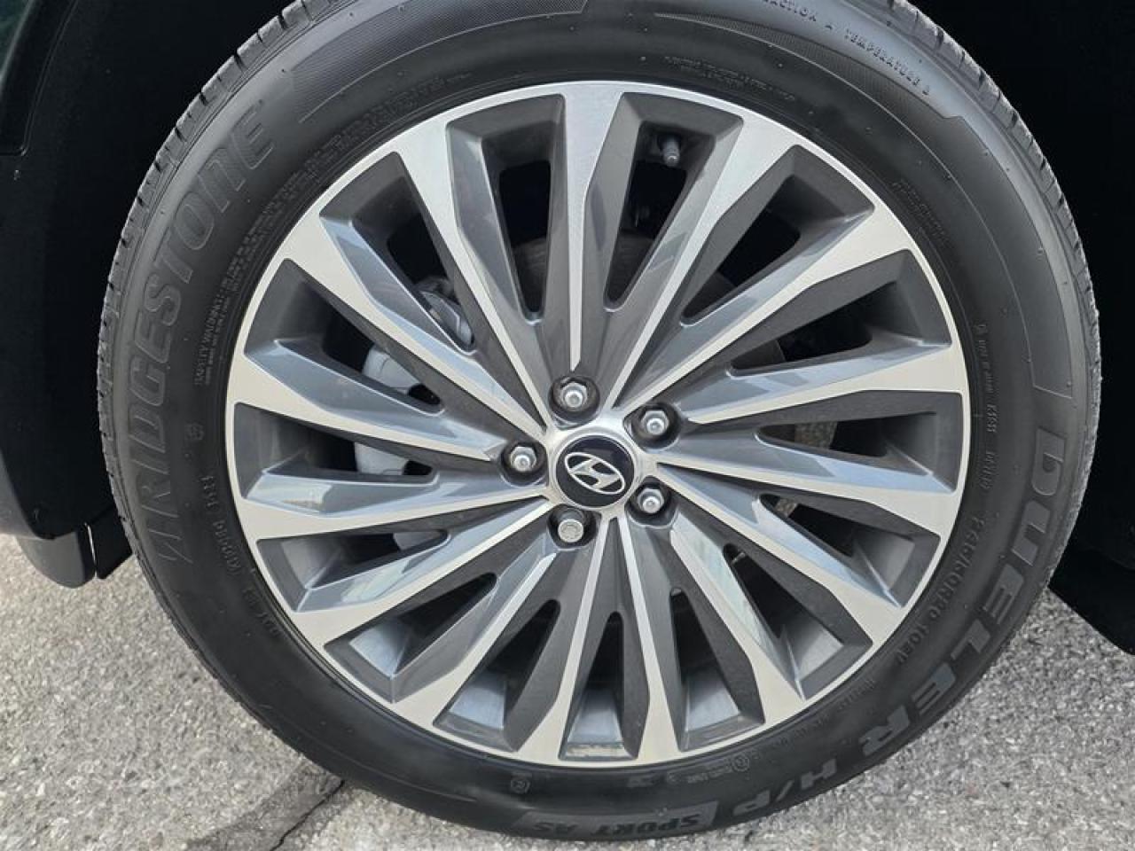 2025 Hyundai PALISADE Ultimate Calligraphy 7-Passenger AWD Photo