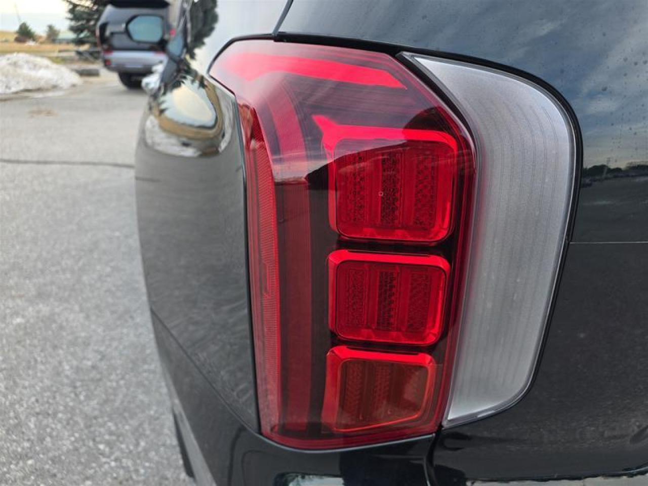 2025 Hyundai PALISADE Ultimate Calligraphy 7-Passenger AWD Photo