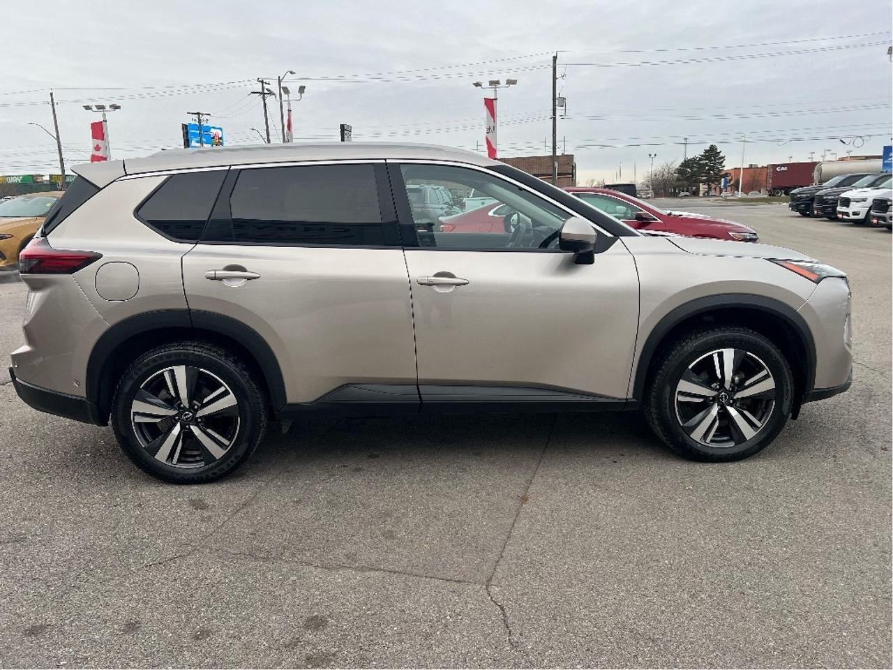 2024 Nissan Rogue AWD SL *LEATHER *NAVI *SUNROOF *PWR FRONT SEATS Photo