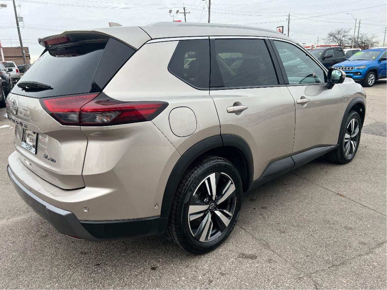 2024 Nissan Rogue AWD SL *LEATHER *NAVI *SUNROOF *PWR FRONT SEATS Photo