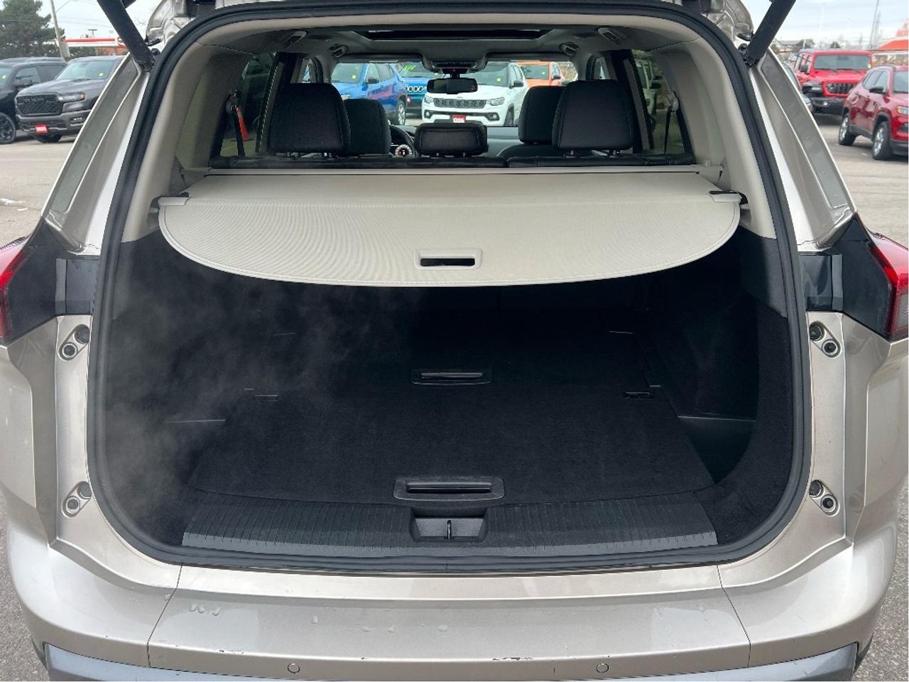 2024 Nissan Rogue AWD SL *LEATHER *NAVI *SUNROOF *PWR FRONT SEATS Photo