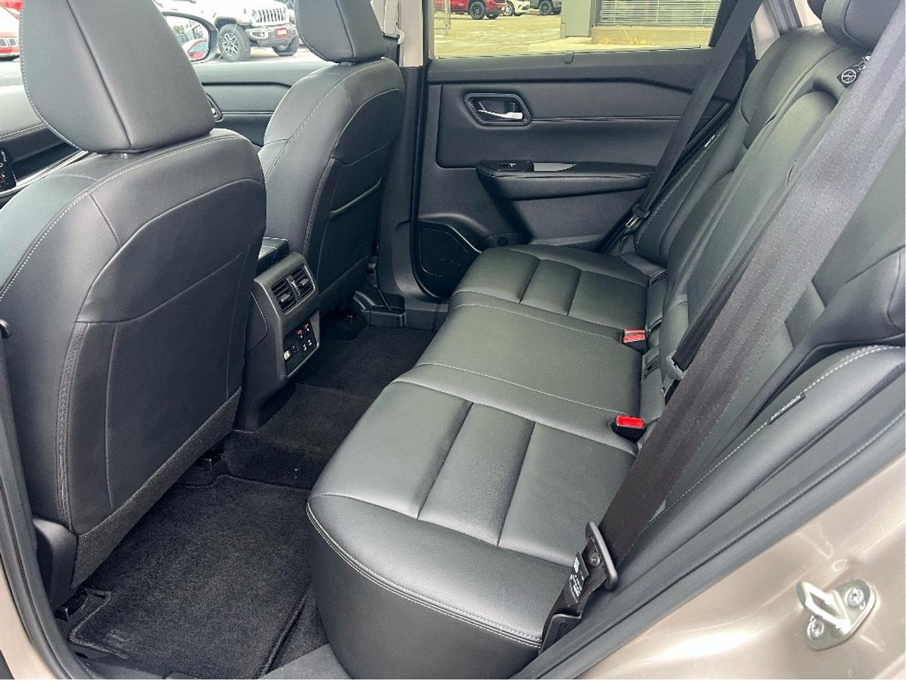 2024 Nissan Rogue AWD SL *LEATHER *NAVI *SUNROOF *PWR FRONT SEATS Photo