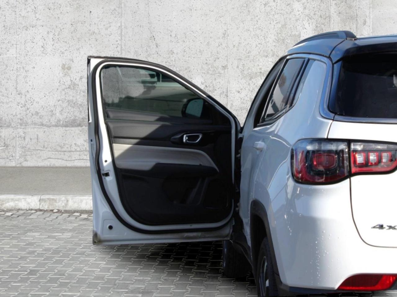 2024 Jeep Compass Limited 4X4 Photo