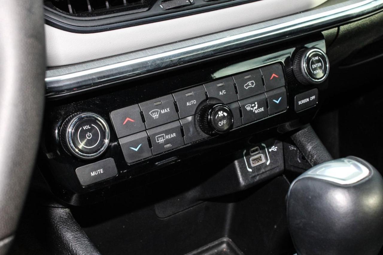 2024 Jeep Compass Limited 4X4 Photo