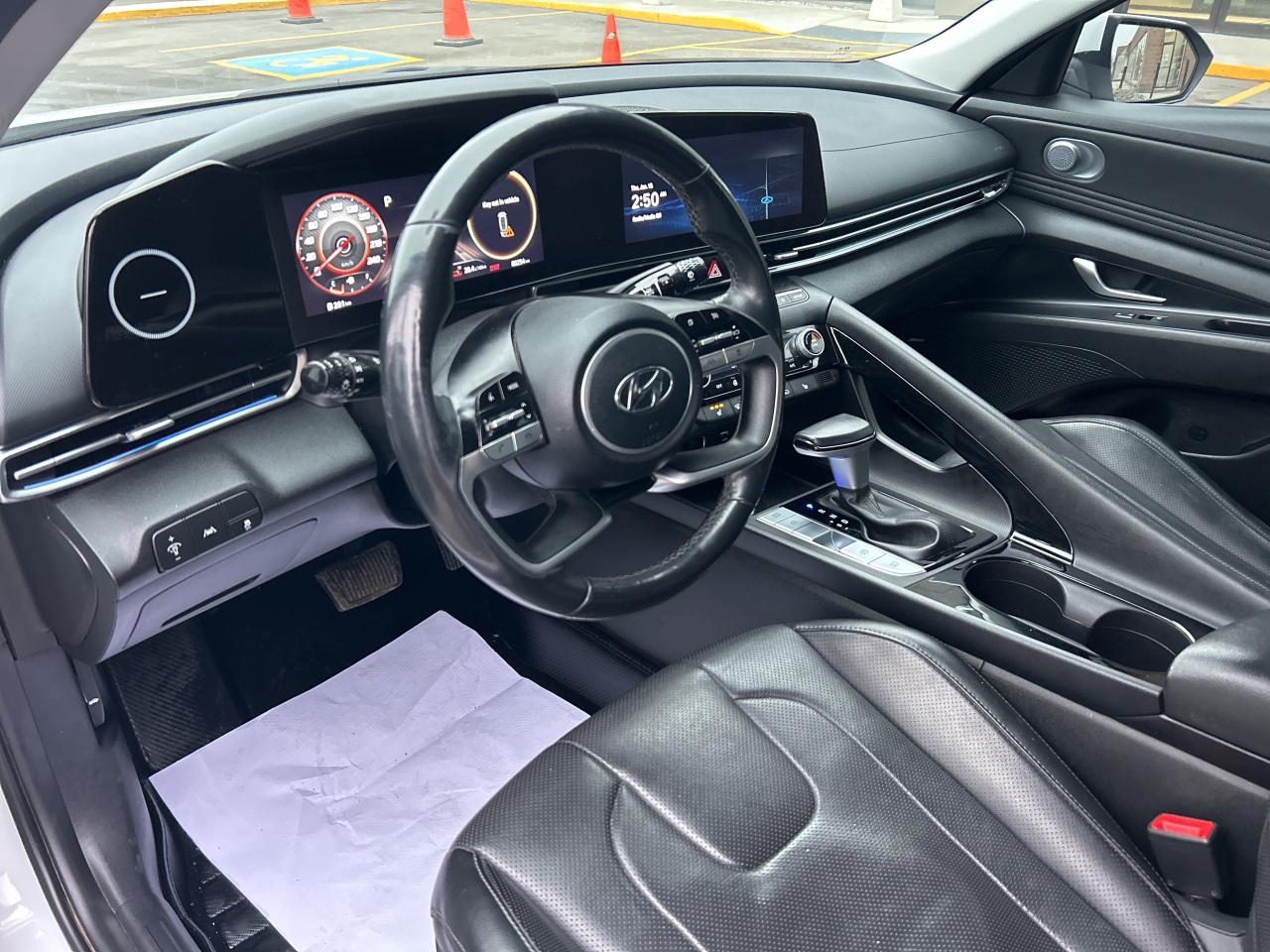 2023 Hyundai Elantra Luxury IVT   Starting from 4.49% OAC Photo