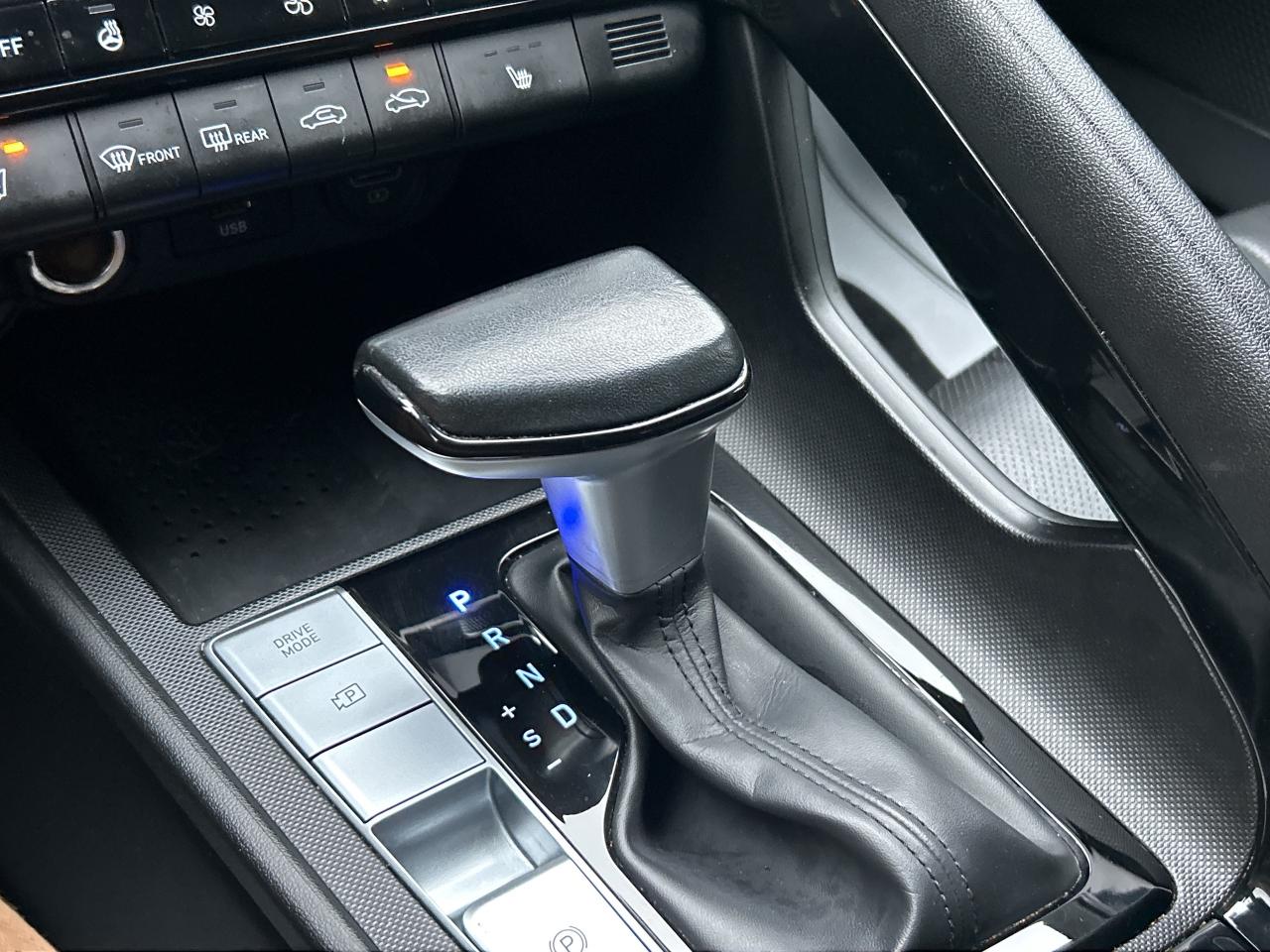 2023 Hyundai Elantra Luxury IVT   Starting from 4.49% OAC Photo