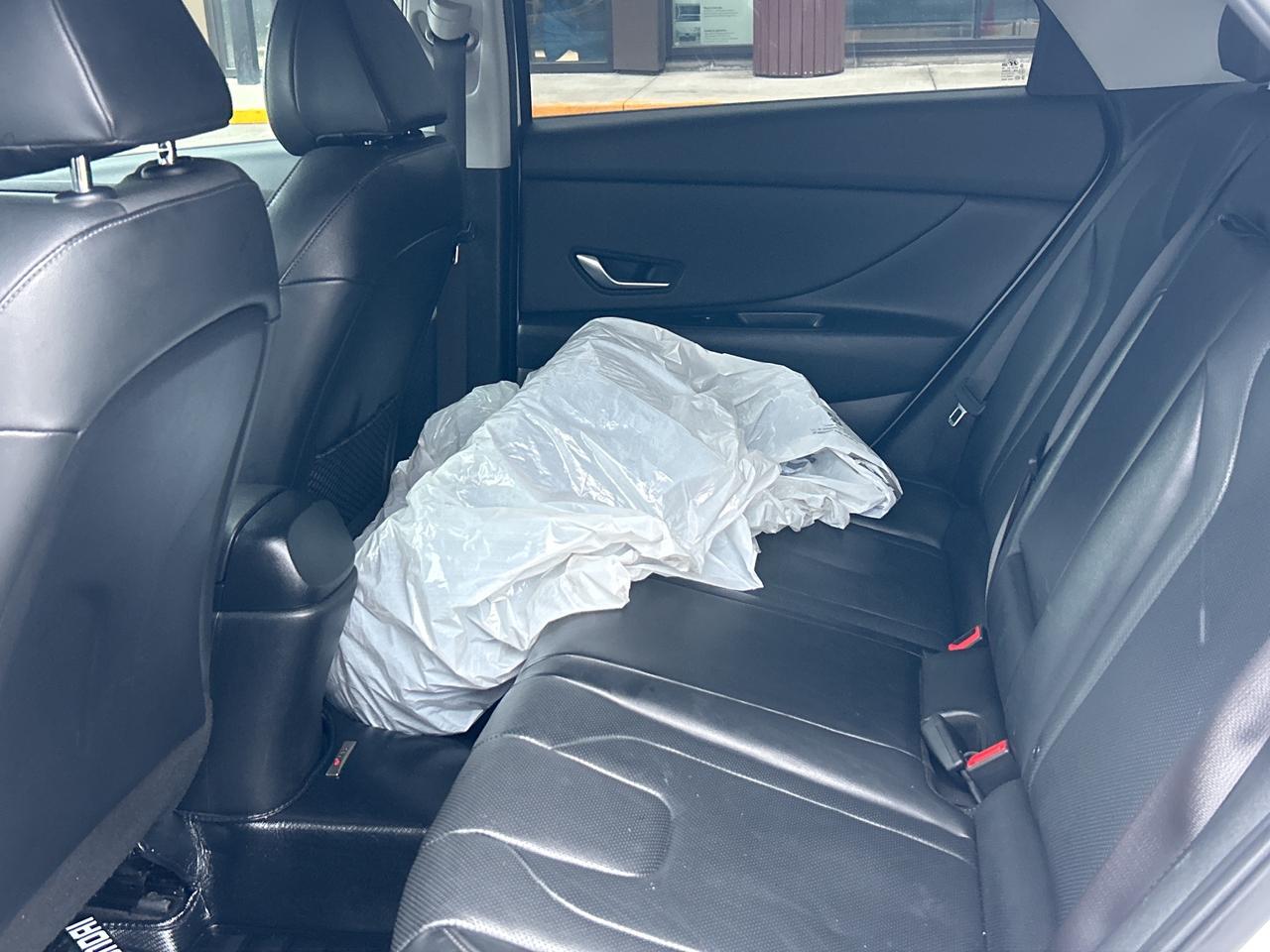 2023 Hyundai Elantra Luxury IVT   Starting from 4.49% OAC Photo