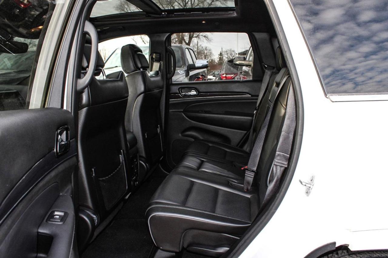 2020 Jeep Grand Cherokee OVERLAND 4X4 Photo