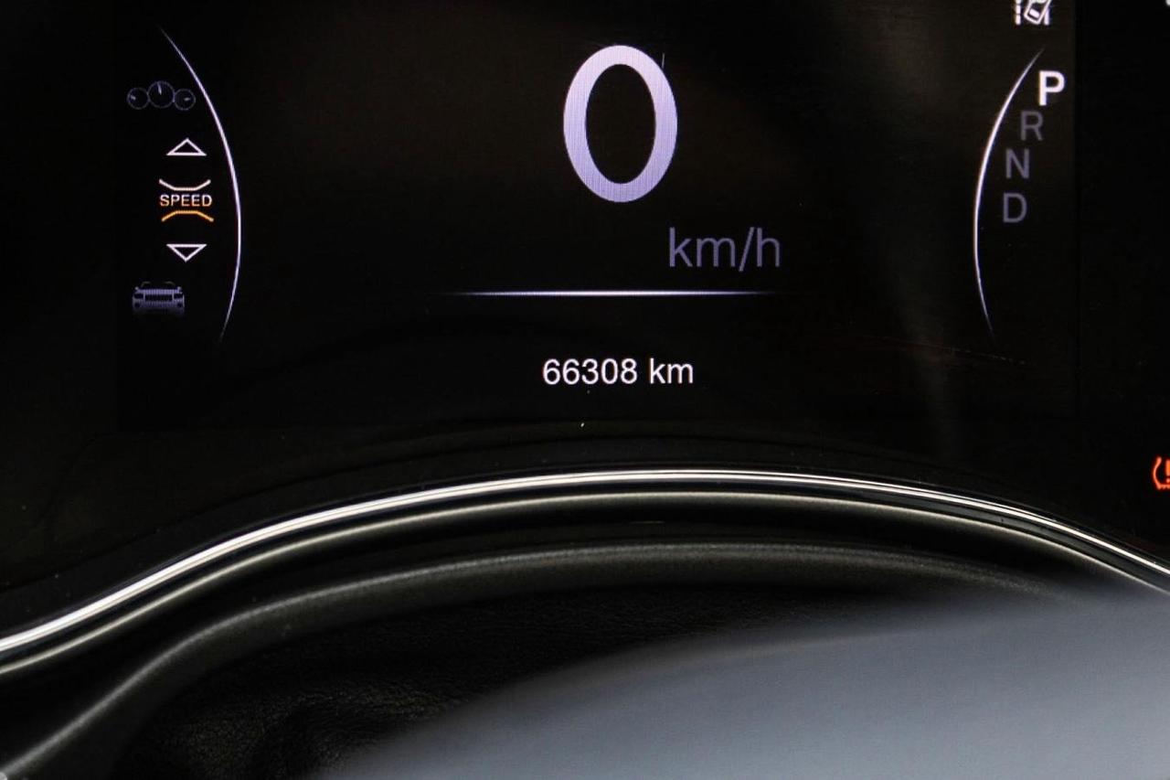 2020 Jeep Grand Cherokee OVERLAND 4X4 Photo