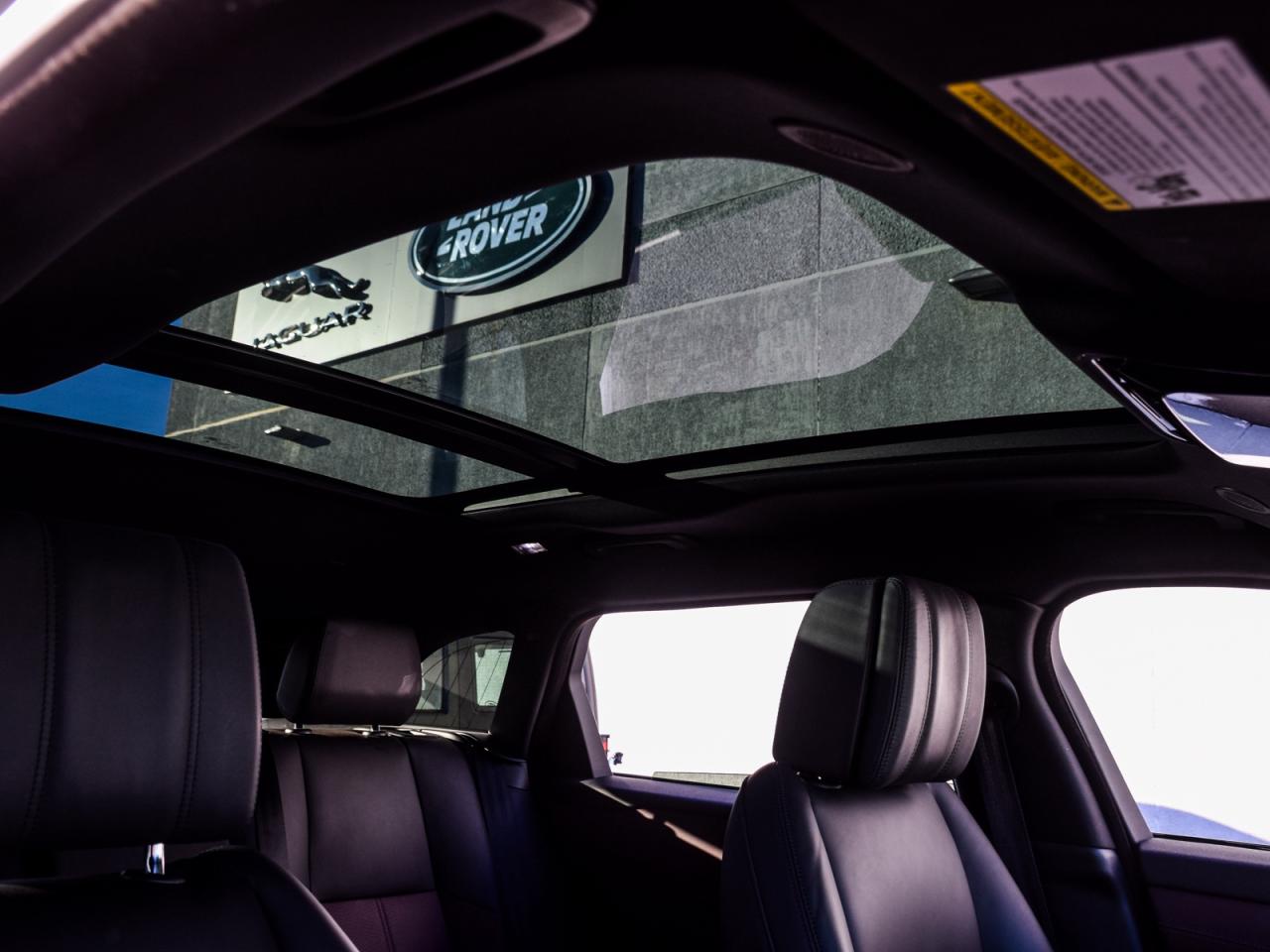 2024 Land Rover Range Rover Velar Dynamic HSE/ONE OWNER/DEALERMAINTAINED Photo