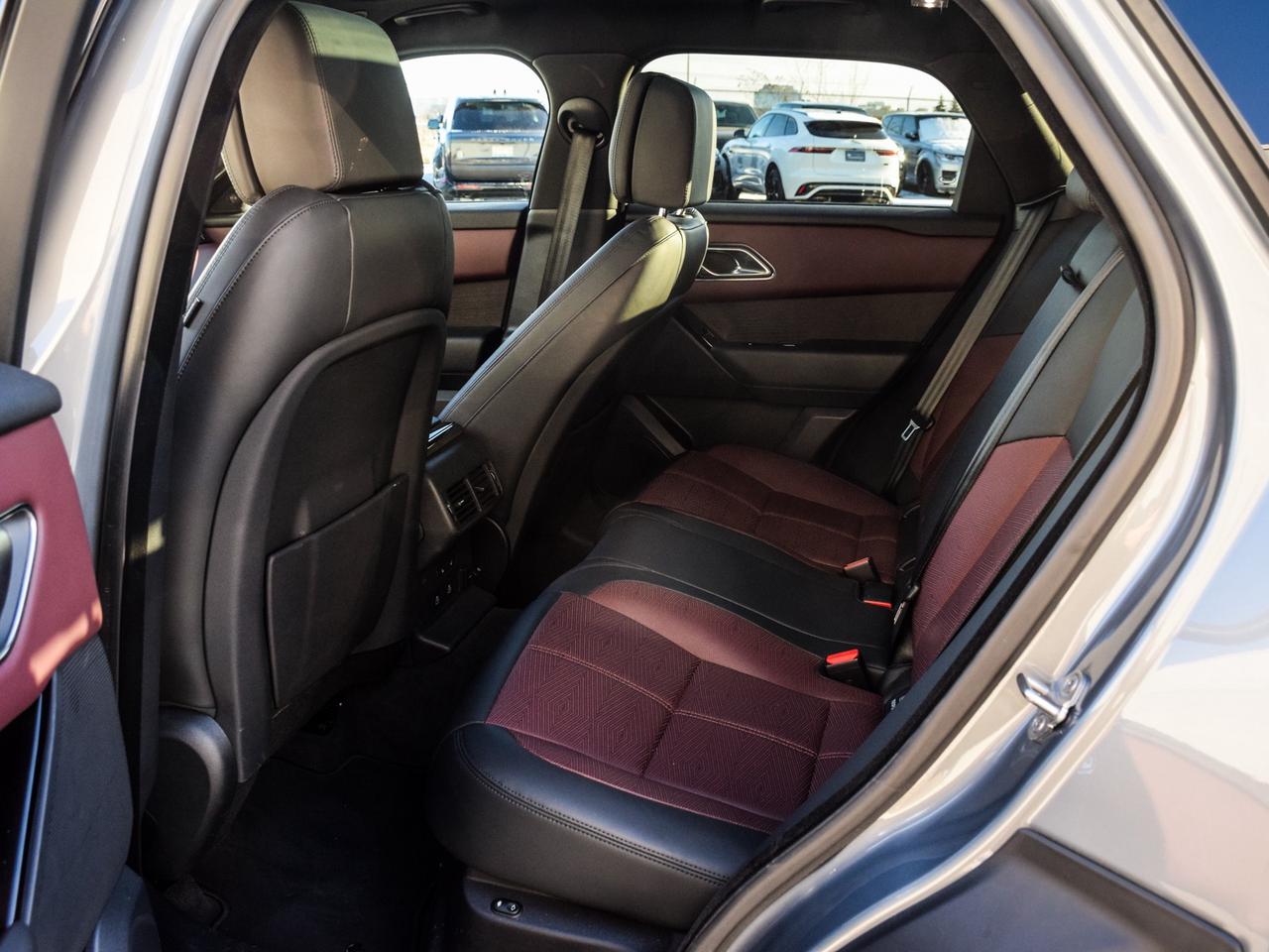 2024 Land Rover Range Rover Velar Dynamic HSE/ONE OWNER/DEALERMAINTAINED Photo