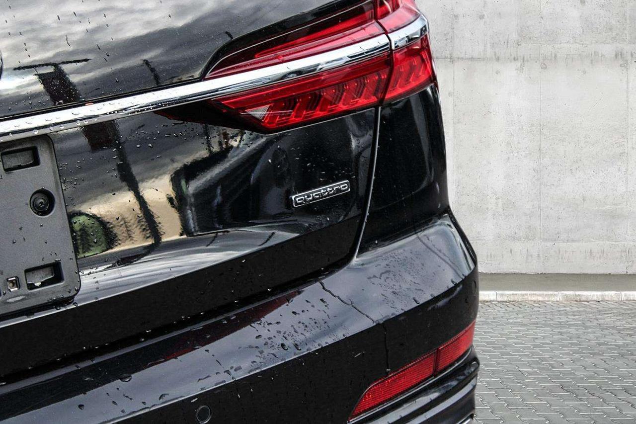 2019 Audi A6 S-Line  Gps BkpCam HtdSeats Sunroof Photo