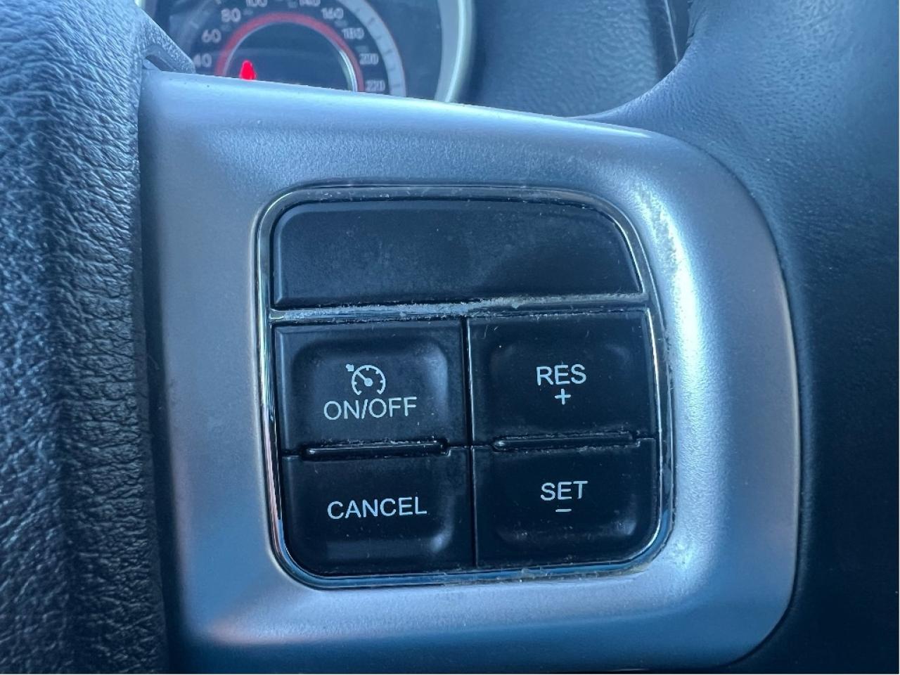 2018 Dodge Journey SE 4 Cyl 5-Passenger *BACKUP CAM *BIG SCREEN Photo