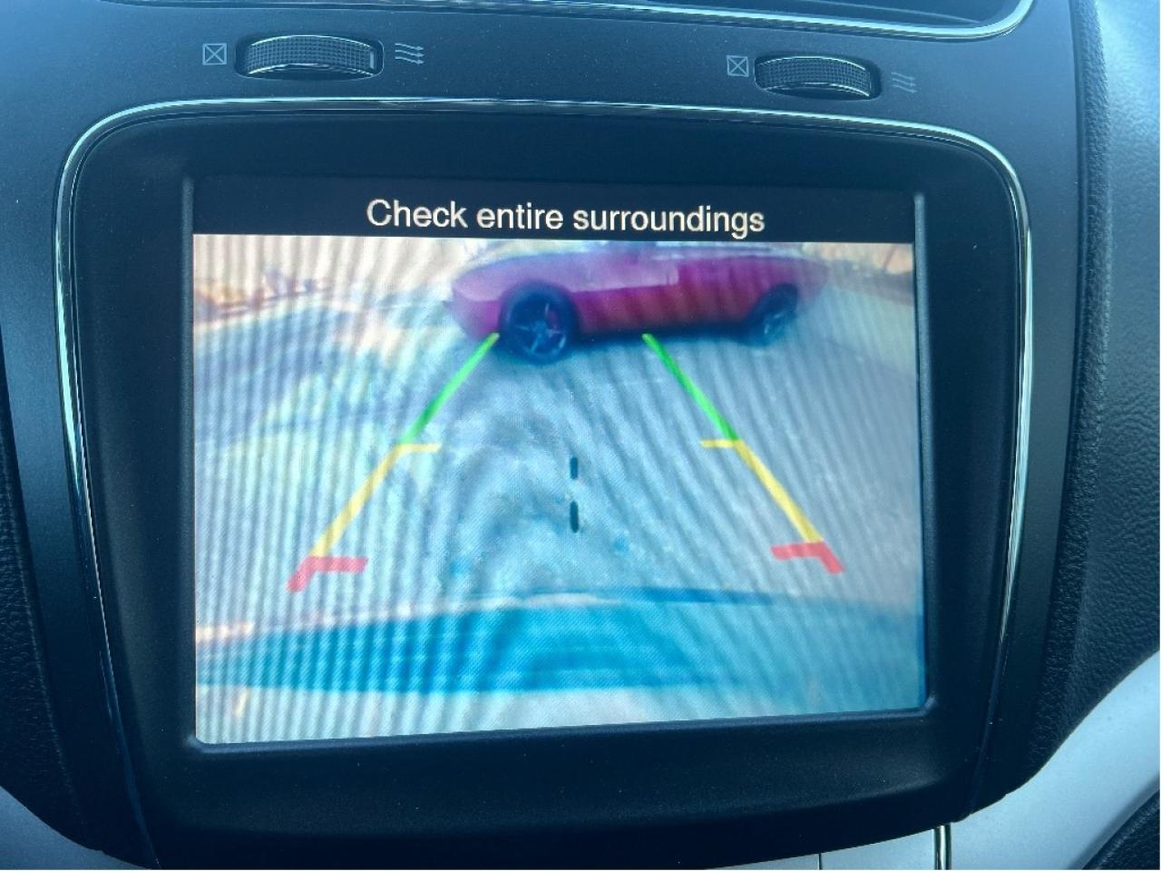 2018 Dodge Journey SE 4 Cyl 5-Passenger *BACKUP CAM *BIG SCREEN Photo