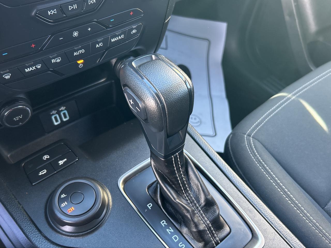 2020 Ford Ranger XLT 4WD SuperCrew 5' Box   CLEAN CARFAX Photo