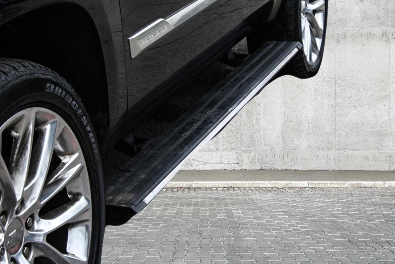 2019 Cadillac Escalade 4WD 4dr Premium Luxury Photo