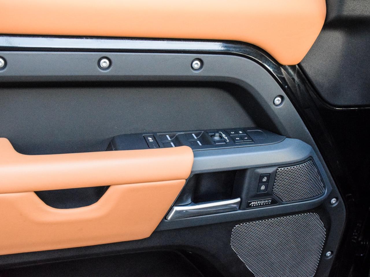 2023 Land Rover Defender 110 X AWD Photo