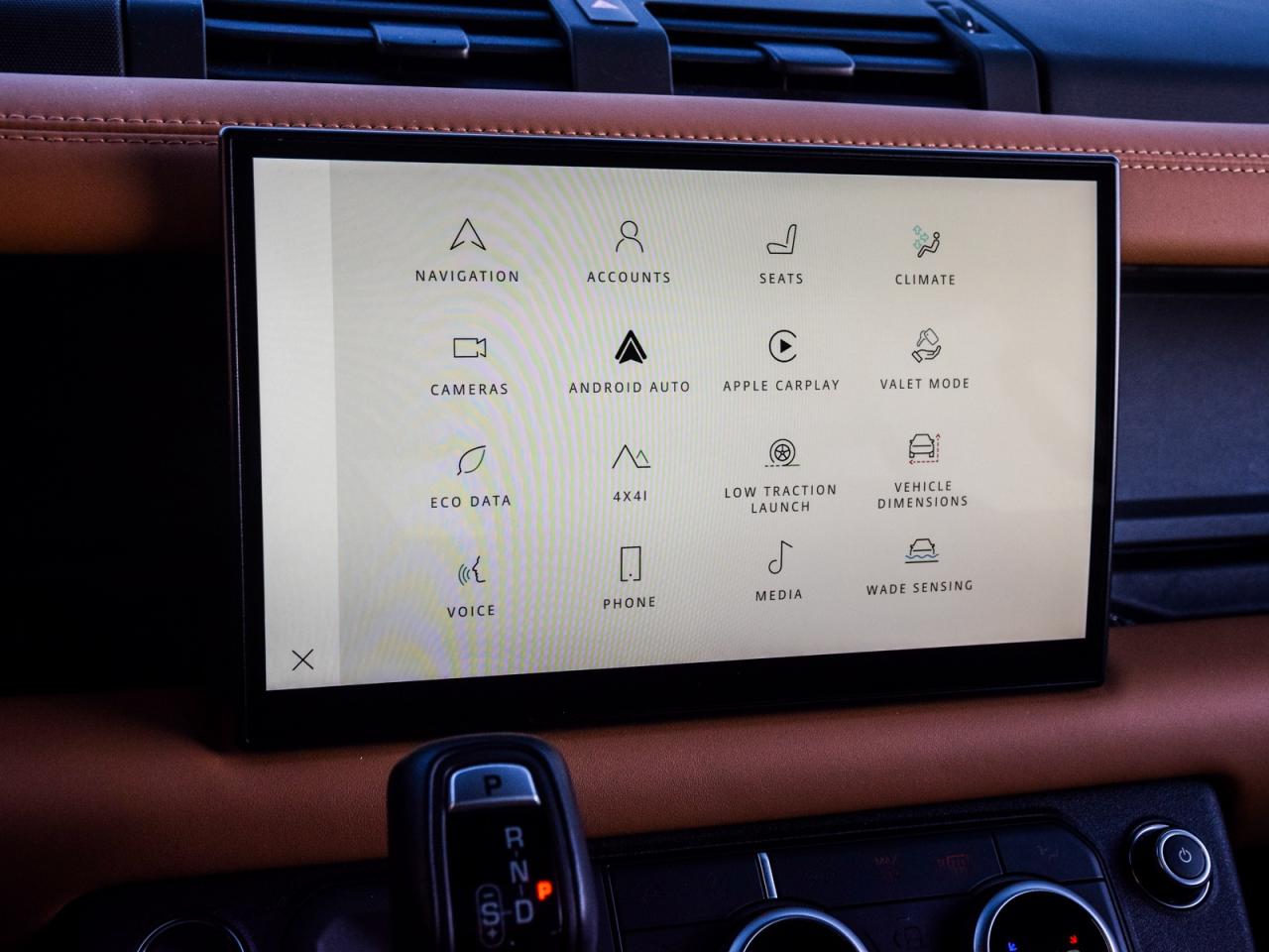 2023 Land Rover Defender 110 X AWD Photo