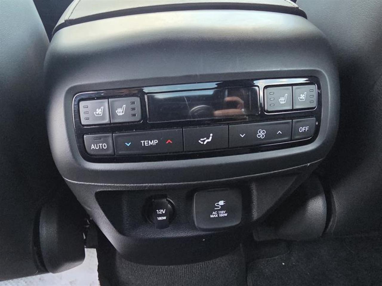 2021 Hyundai PALISADE AWD Ultimate Photo