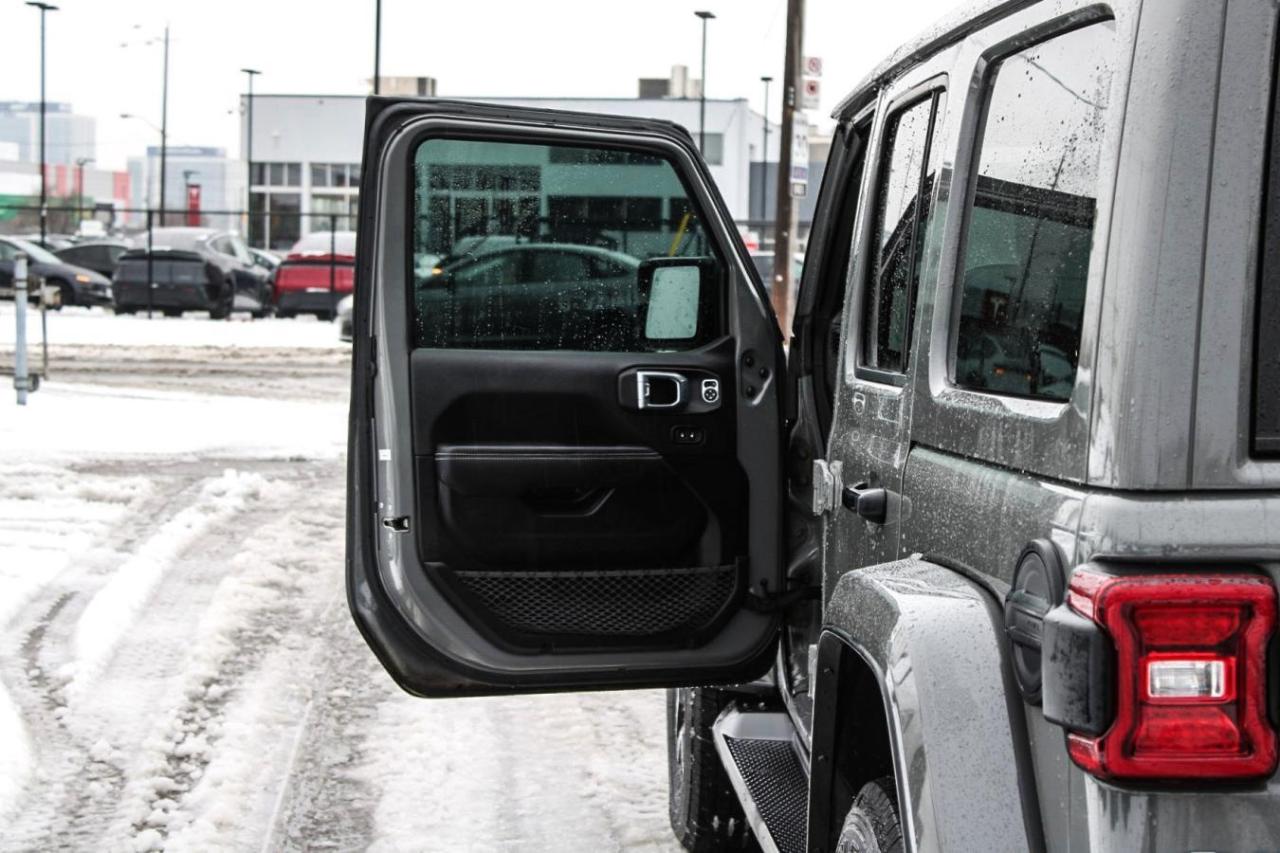 2021 Jeep Wrangler  Photo