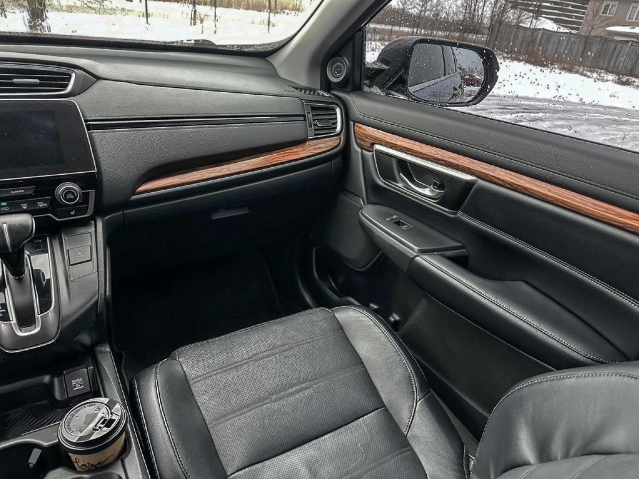 2018 Honda CR-V Touring Photo