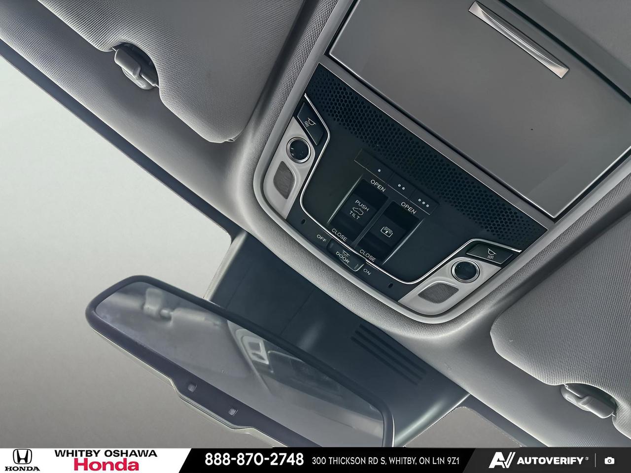 2018 Honda CR-V Touring Photo