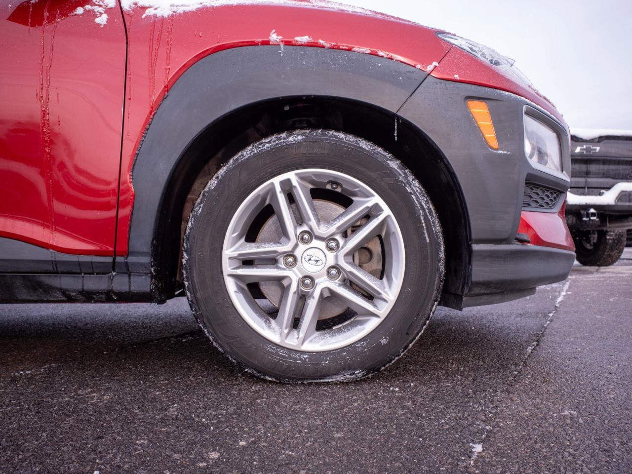 2018 Hyundai KONA Essential- 7.0 Touchscreen Photo