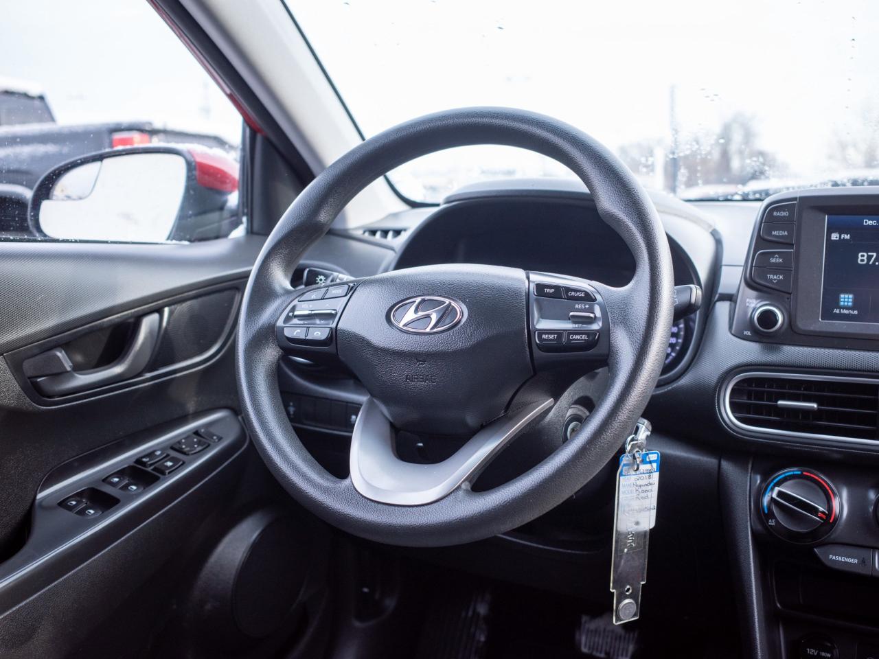 2018 Hyundai KONA Essential- 7.0 Touchscreen Photo