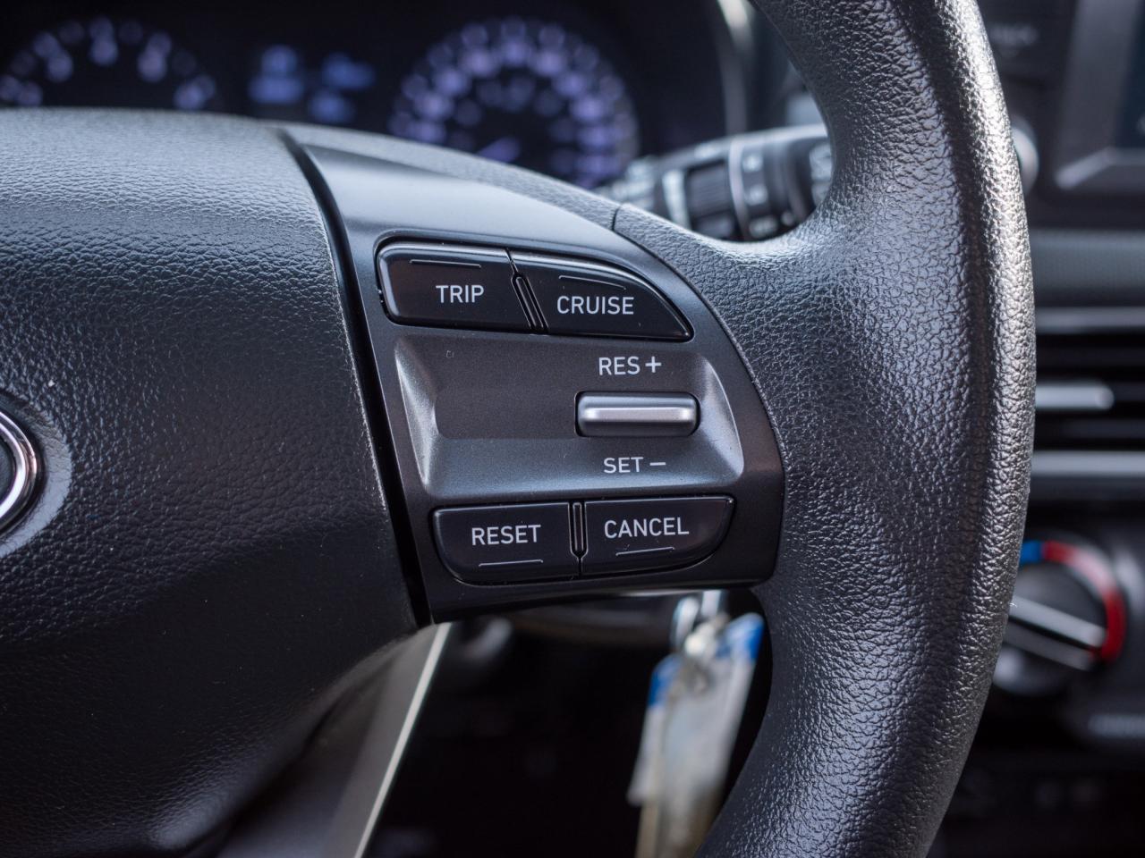 2018 Hyundai KONA Essential- 7.0 Touchscreen Photo