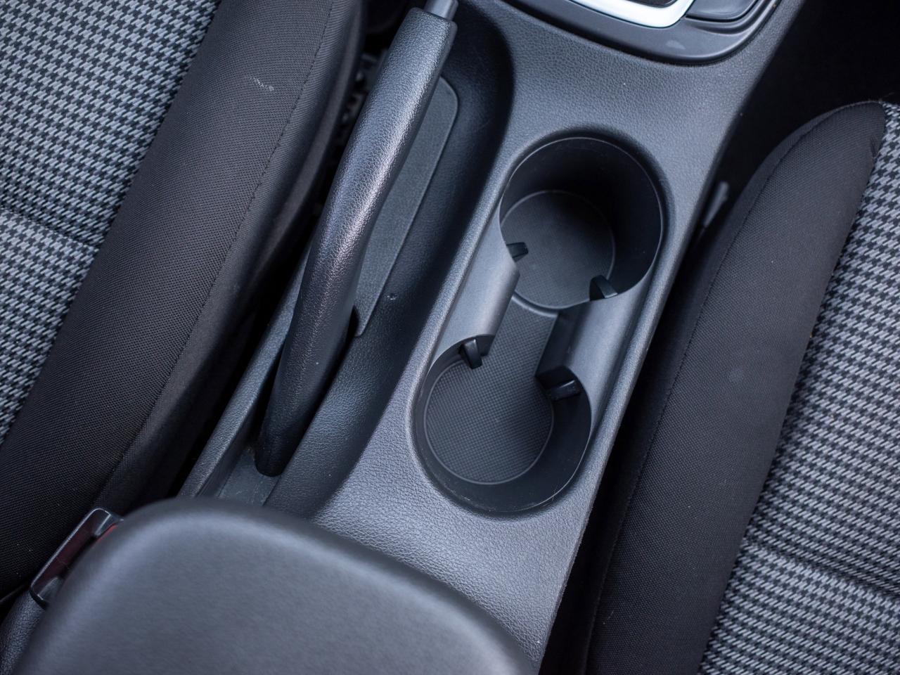 2018 Hyundai KONA Essential- 7.0 Touchscreen Photo