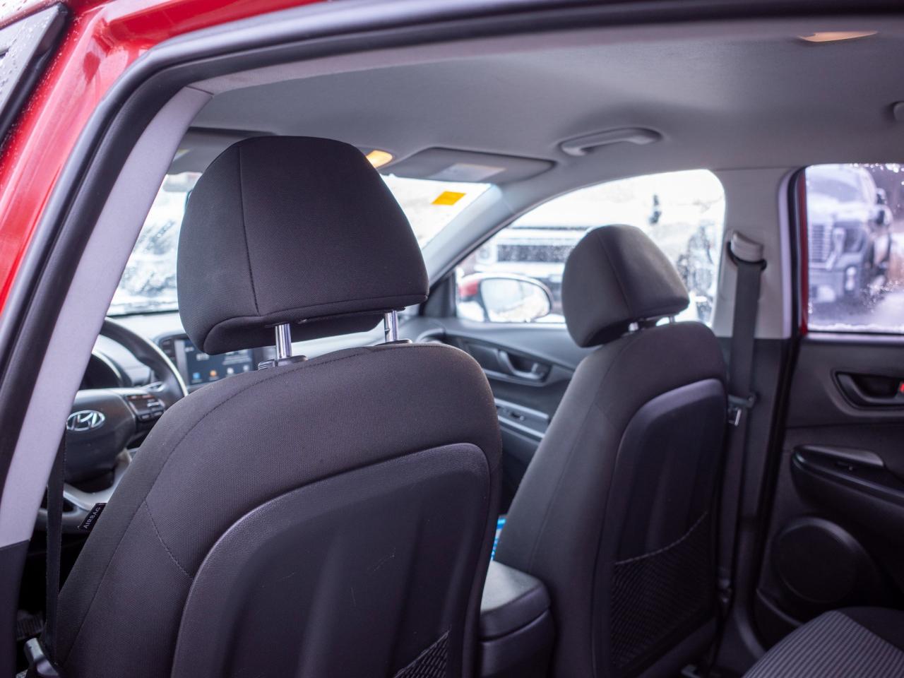 2018 Hyundai KONA Essential- 7.0 Touchscreen Photo