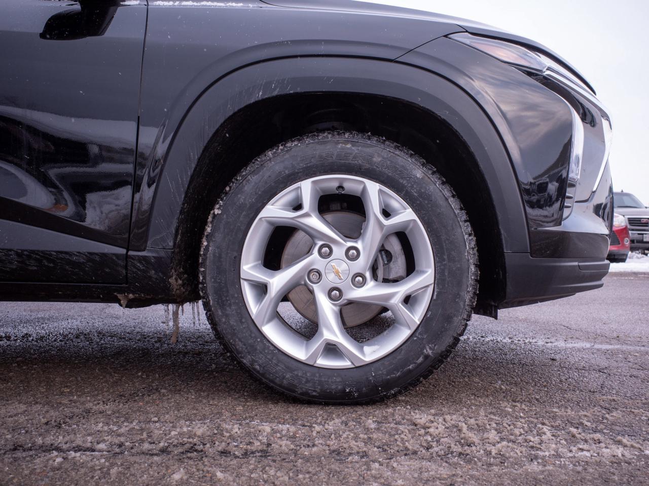 2024 Chevrolet Trax LS - Smartphone Integration Photo