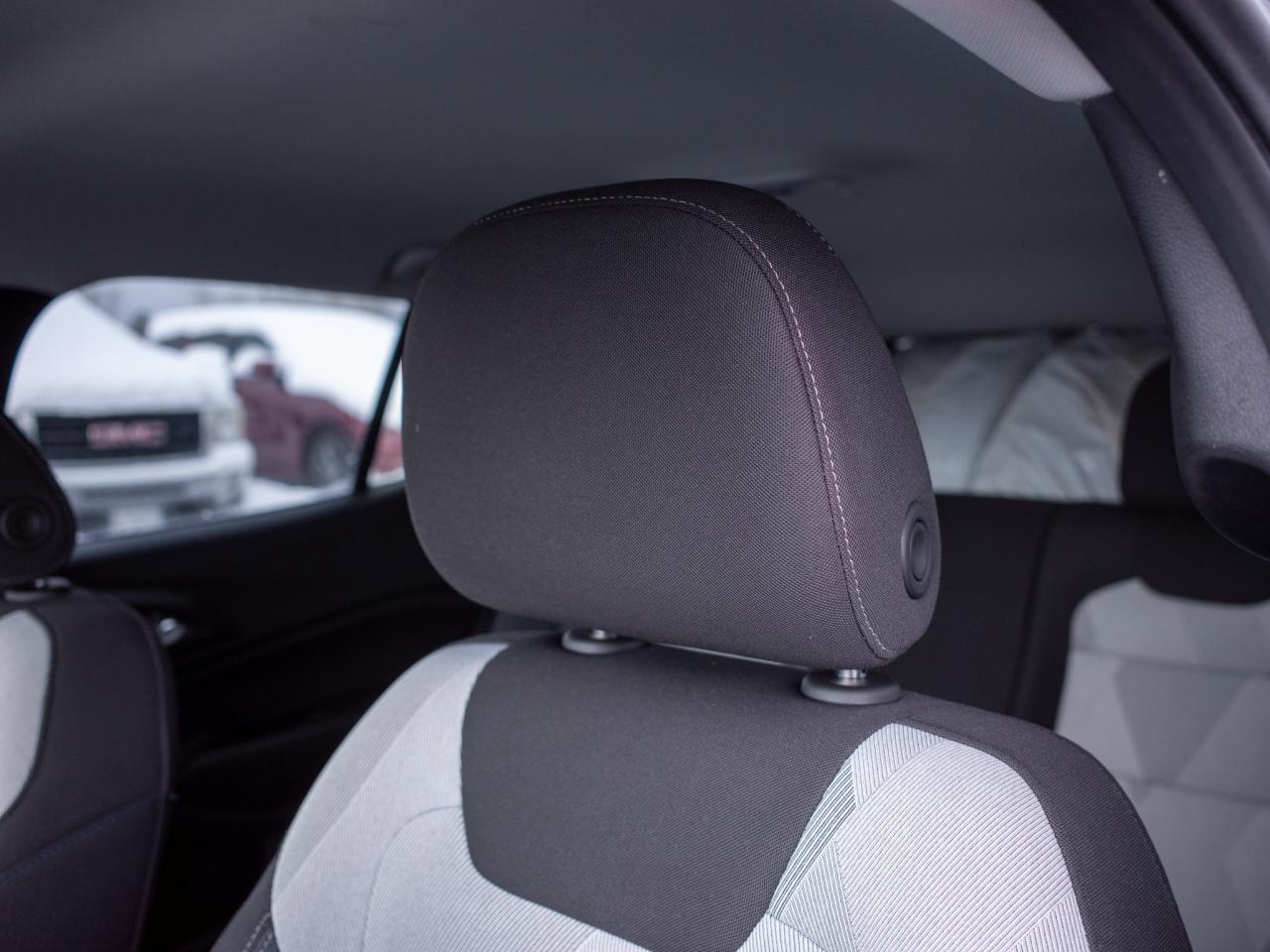 2024 Chevrolet Trax LS - Smartphone Integration Photo