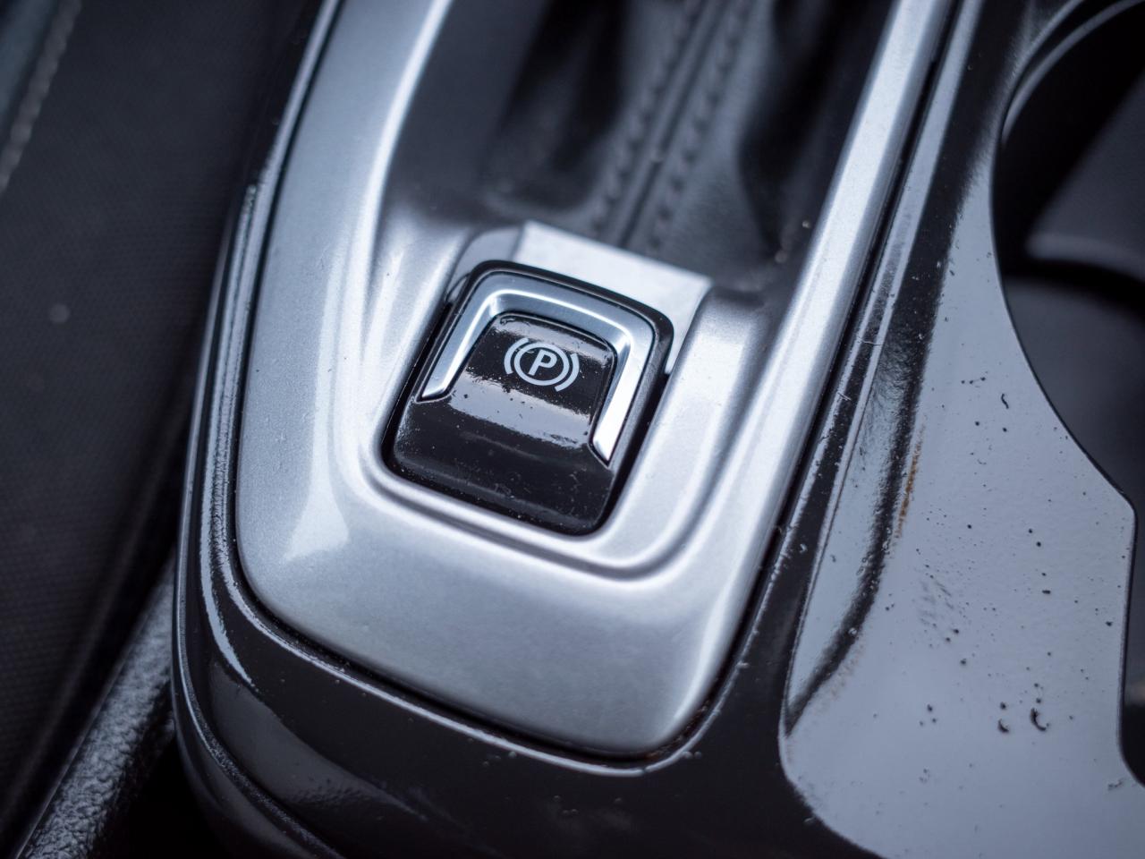 2024 Chevrolet Trax LS - Smartphone Integration Photo