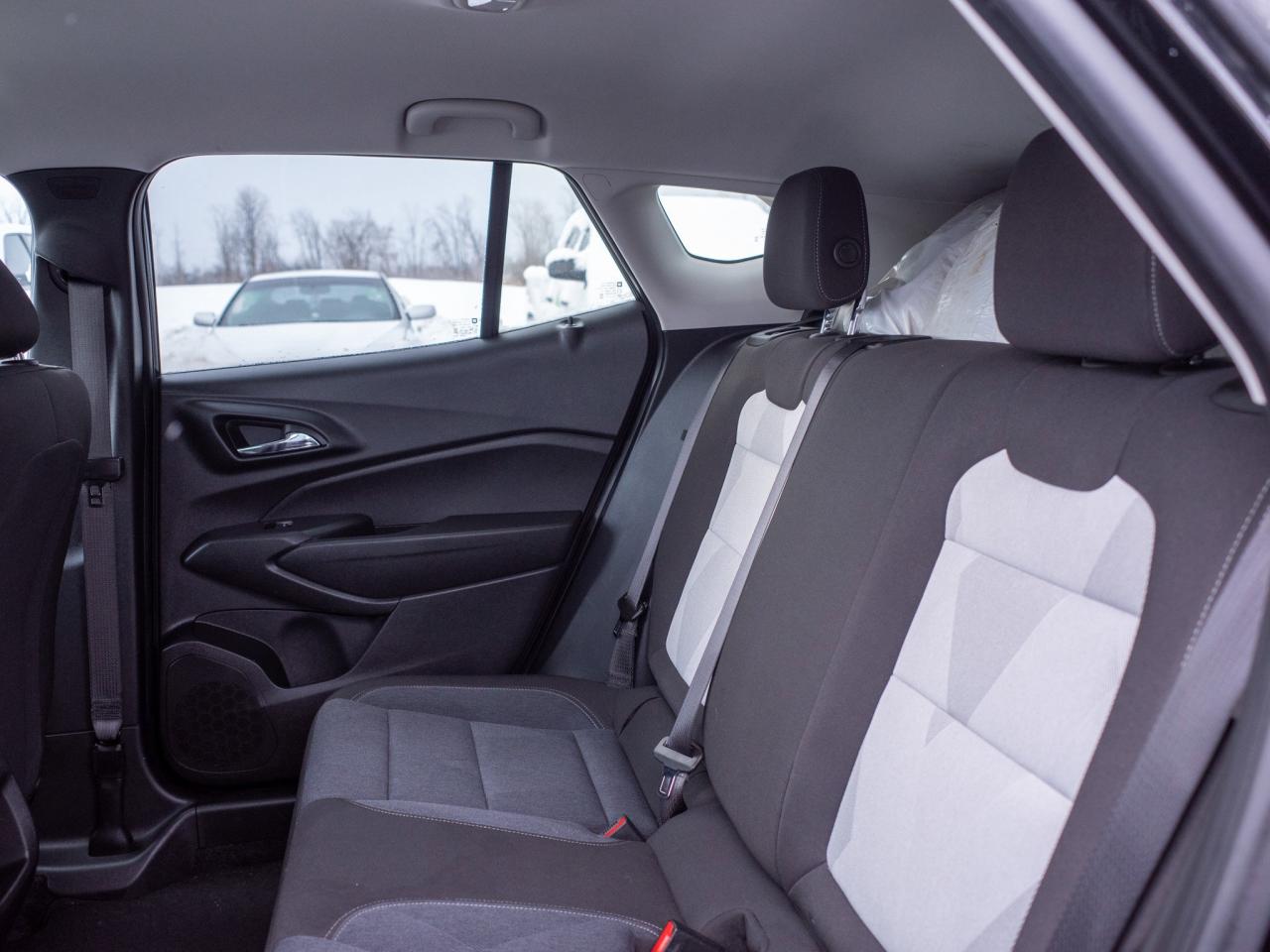 2024 Chevrolet Trax LS - Smartphone Integration Photo